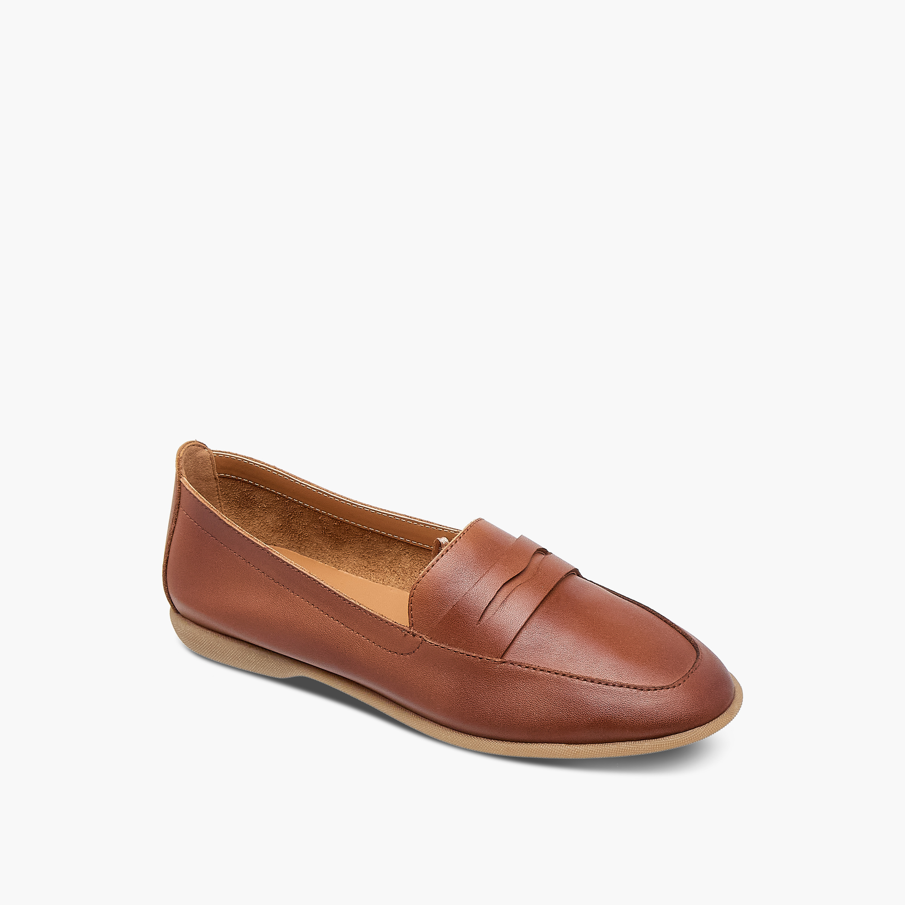 حذاء سهل الارتداء بتفاصيل مفرغة للنساء من سيليست-women-shoes-loafersandmoccasins-image-7