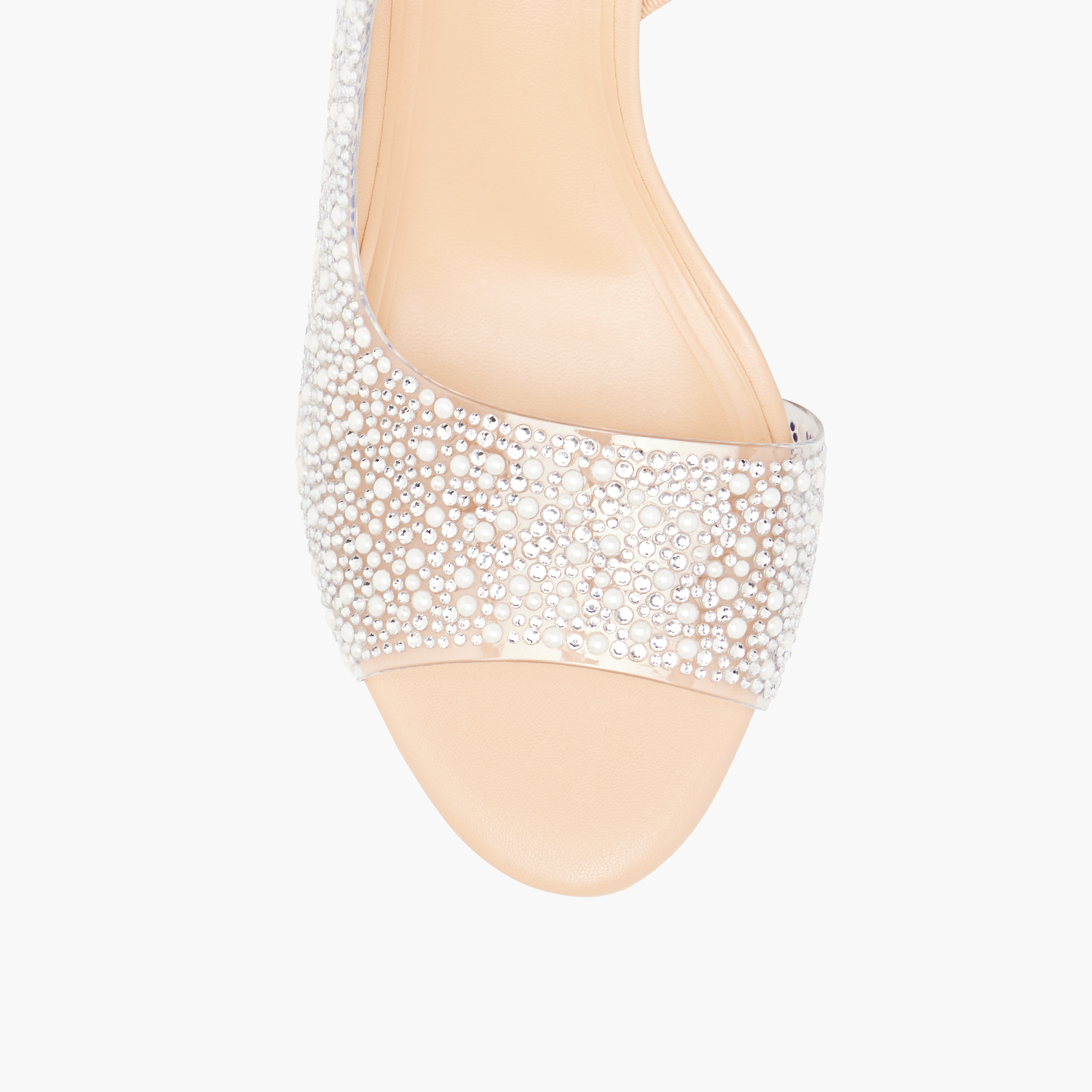 صندل مزين بحزام خلفي وكعب للنساء من سيليست-women-shoes-sandals-heeled-image-4