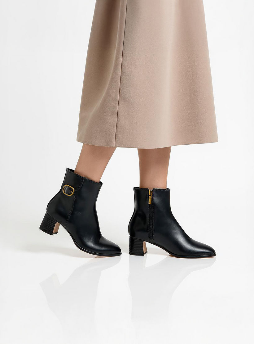 بوت بطول الكاحل وزينة إبزيم وكعب سميك وسحاب إغلاق للنساء من سيليست-women-shoes-boots-image-2