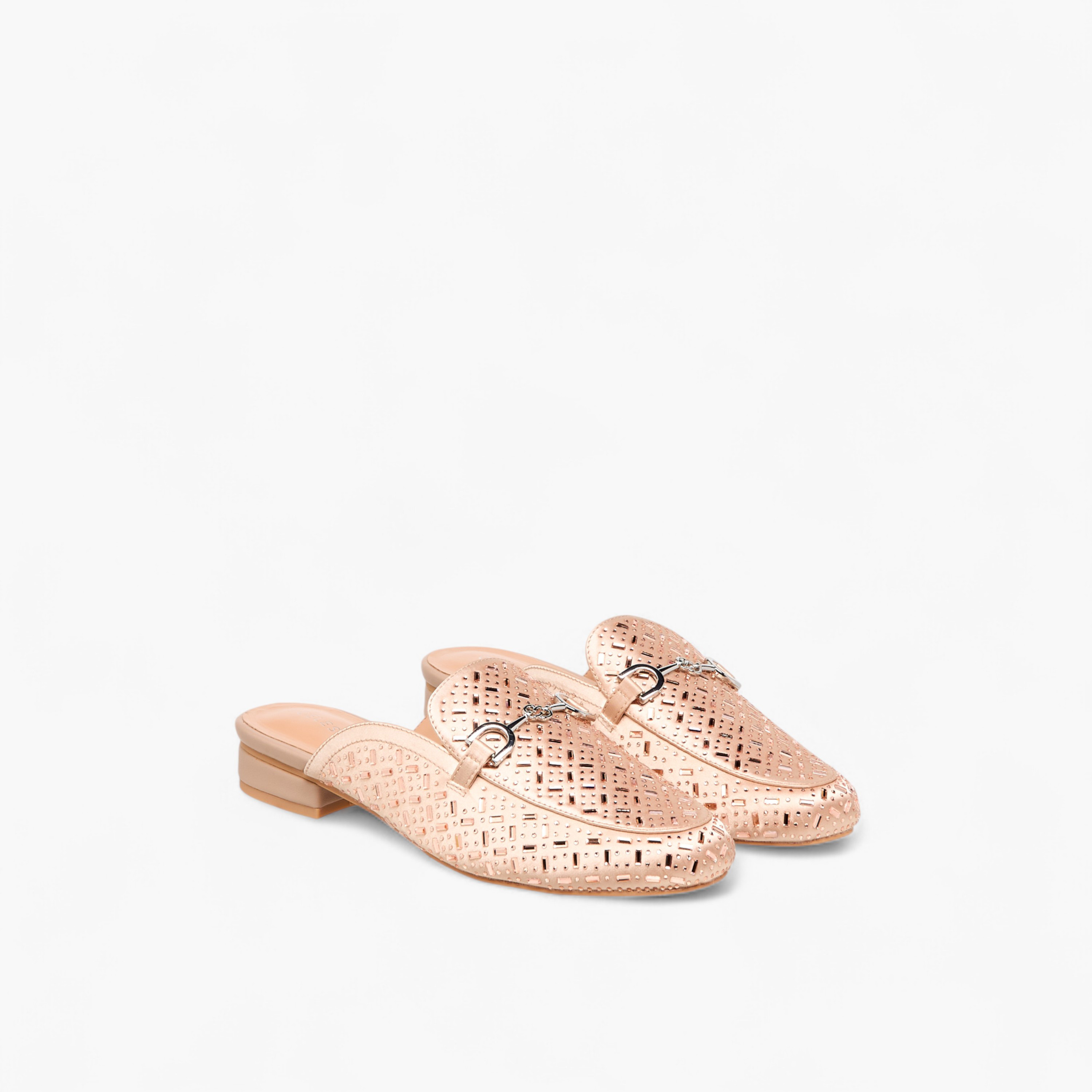 حذاء ميول مزين للنساء من سيليست-women-shoes-heels-image-1