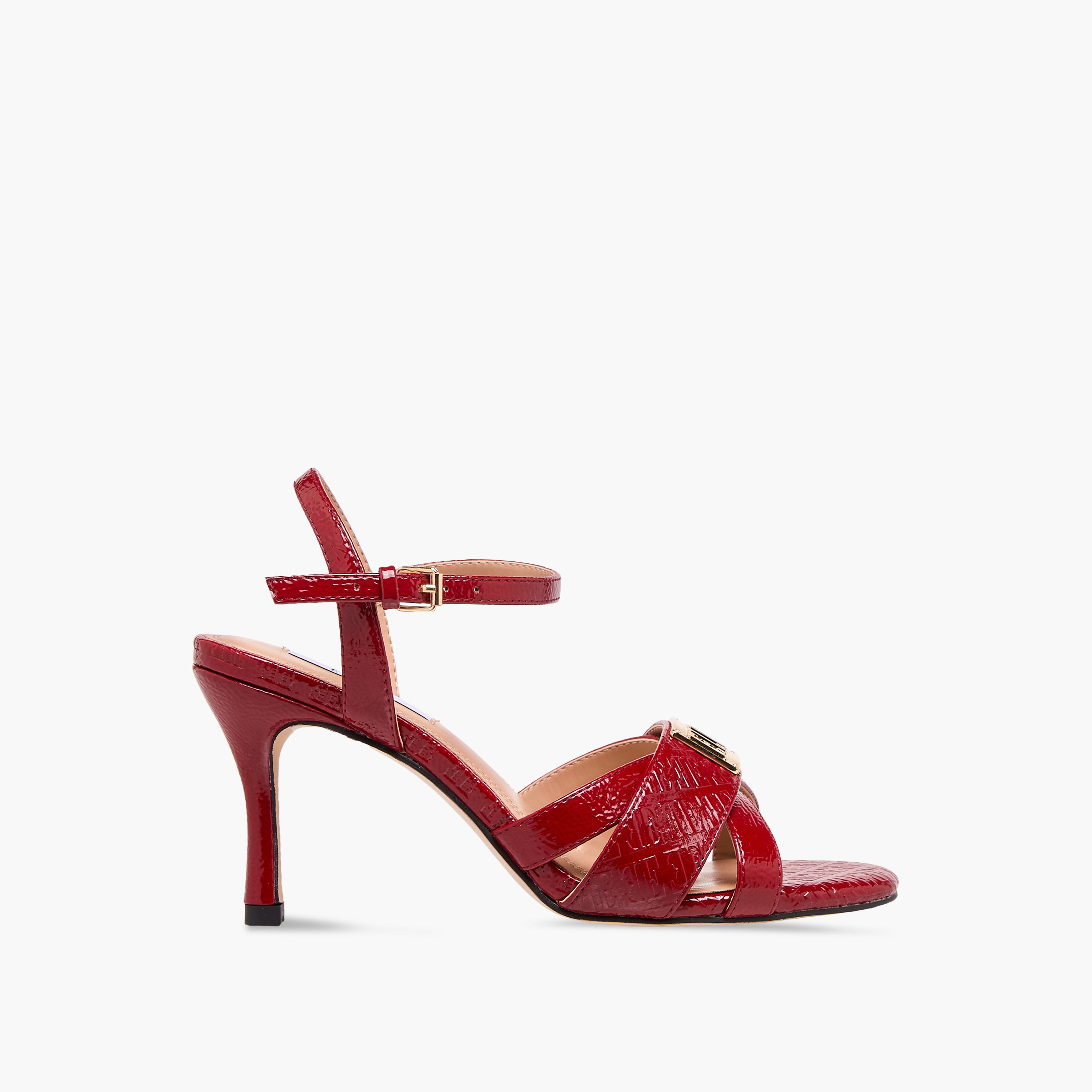 صندل بنقوش مونوجرام وكعب رفيع وإبزيم إغلاق للنساء من إيل-women-shoes-sandals-heeled-image-3