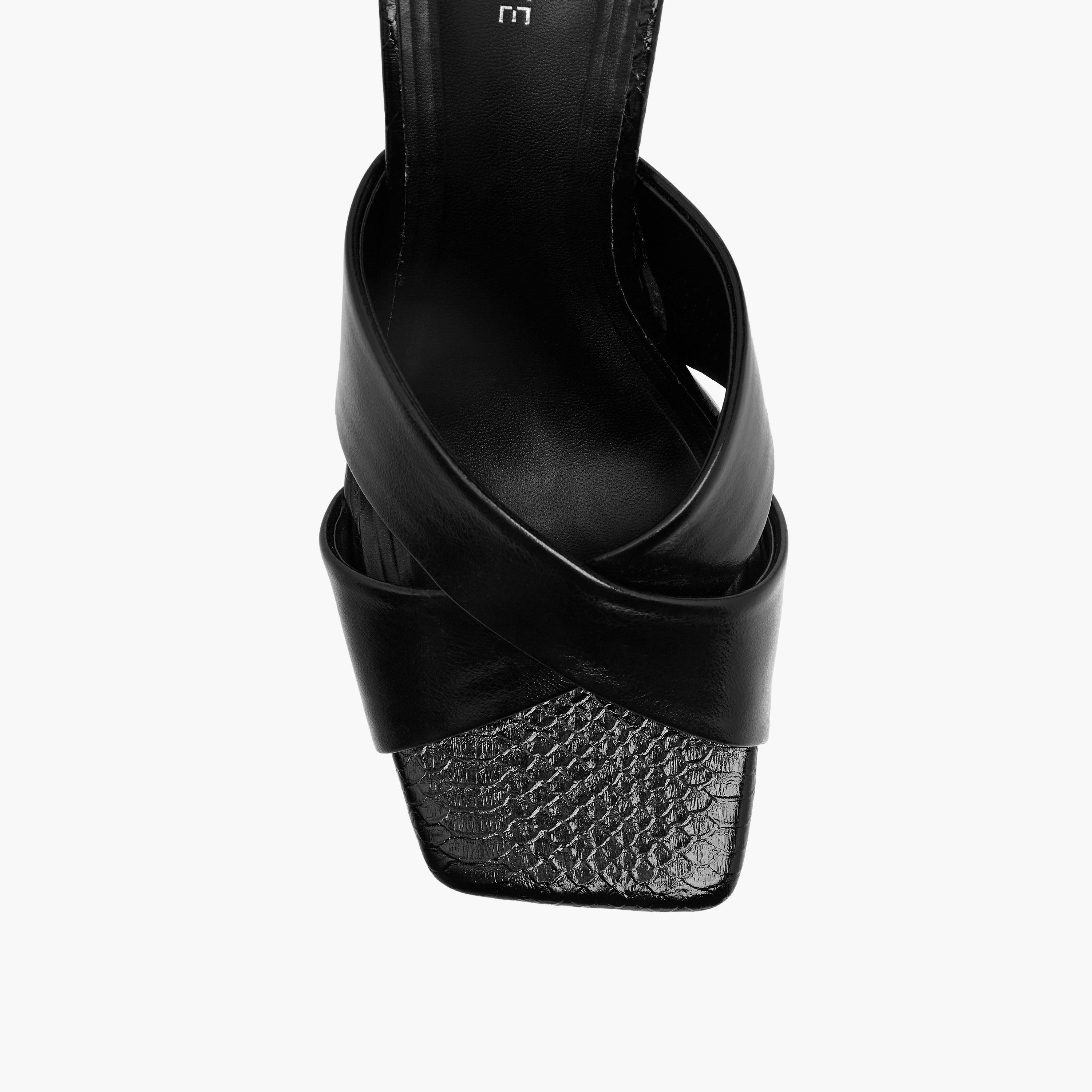 صندل سهل الارتداء بأحزمة متقاطعة وتزيينات وكعب ستيليتو للنساء من سيليست-women-shoes-sandals-heeled-image-4