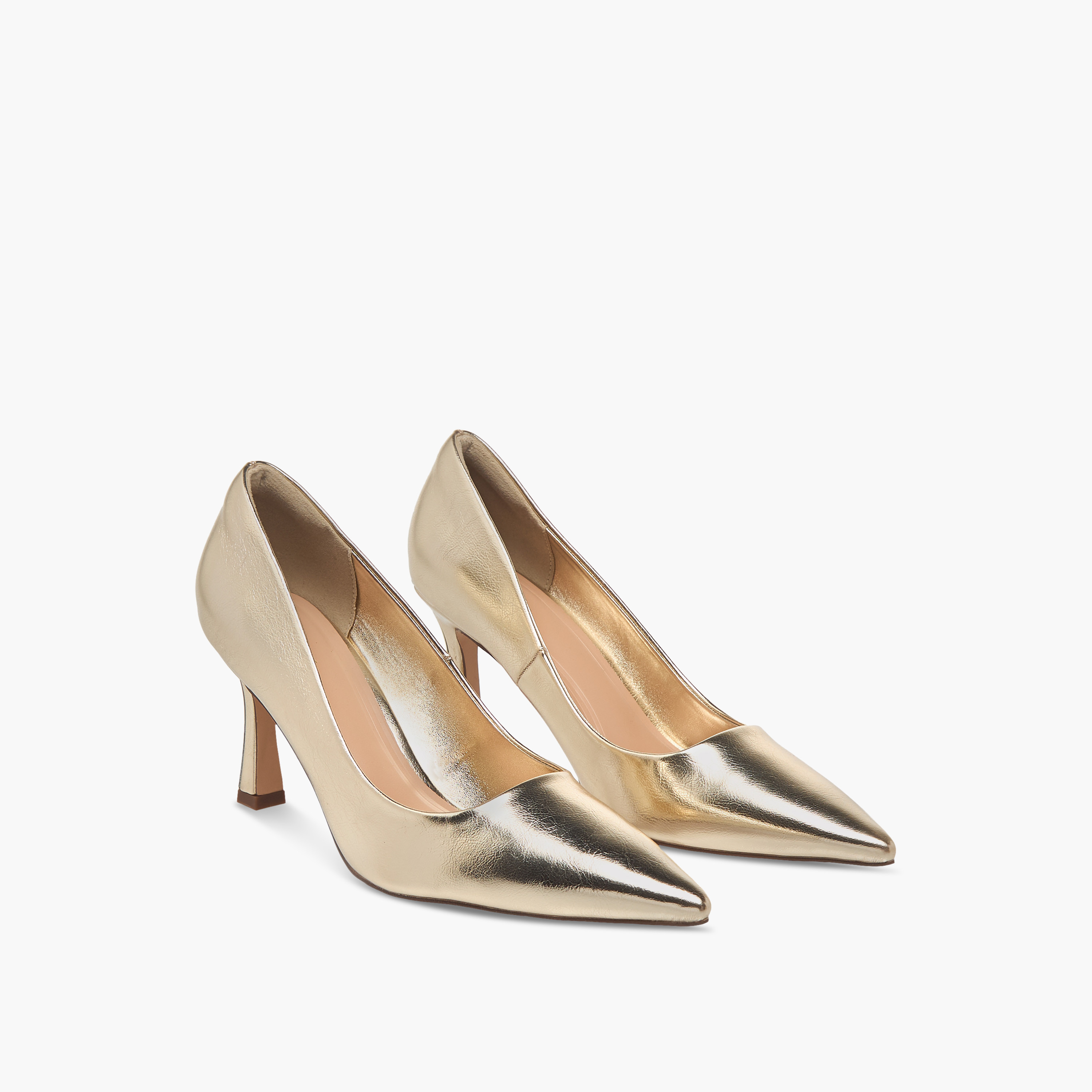 حذاء كلاسيكي بارز الملمس بمقدمة مدببة وكعب ستليتو للنساء من سيليست-women-shoes-heels-image-6