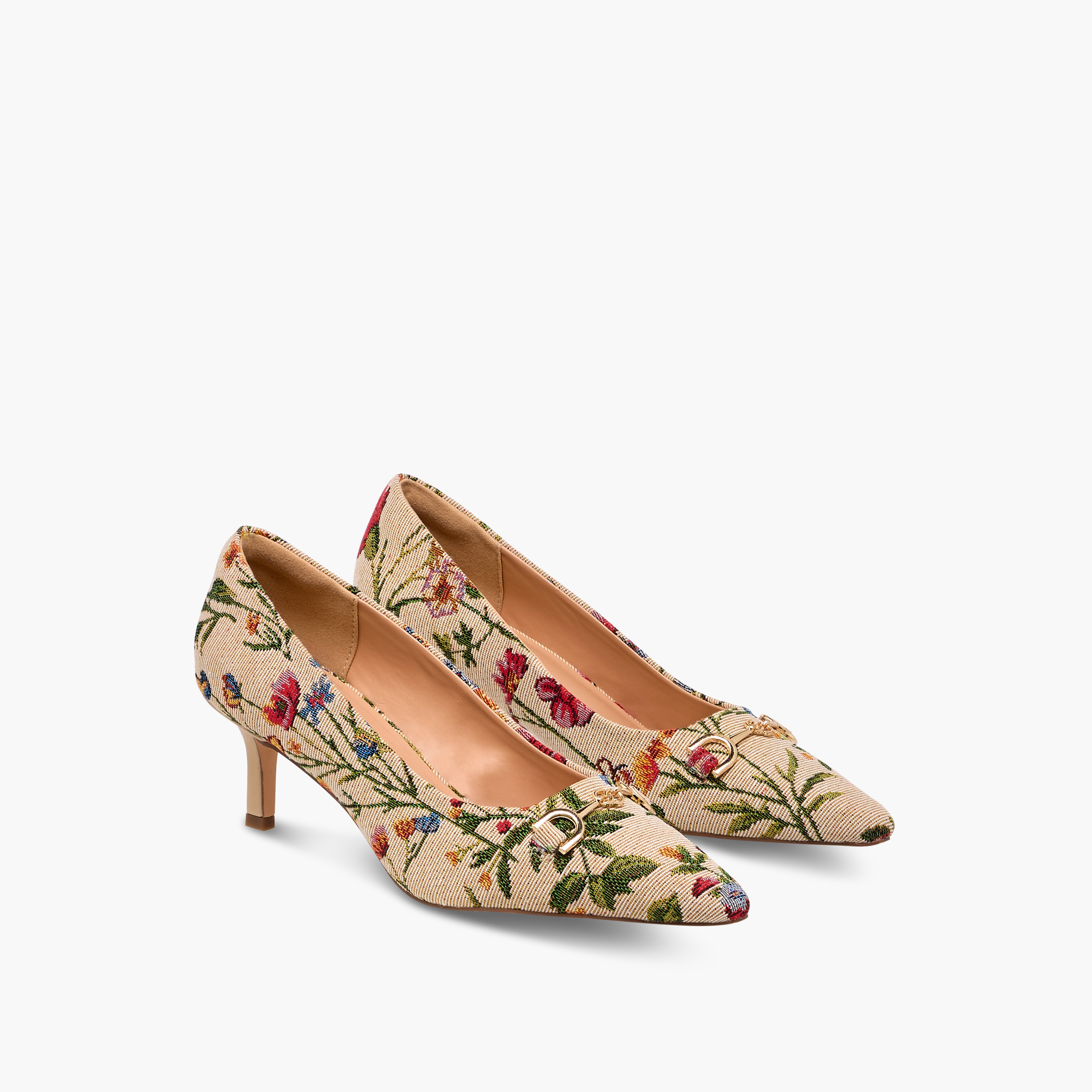 حذاء بومب سهل الارتداء بطبعات وكعب رفيع للنساء من سيليست-women-shoes-heels-image-1