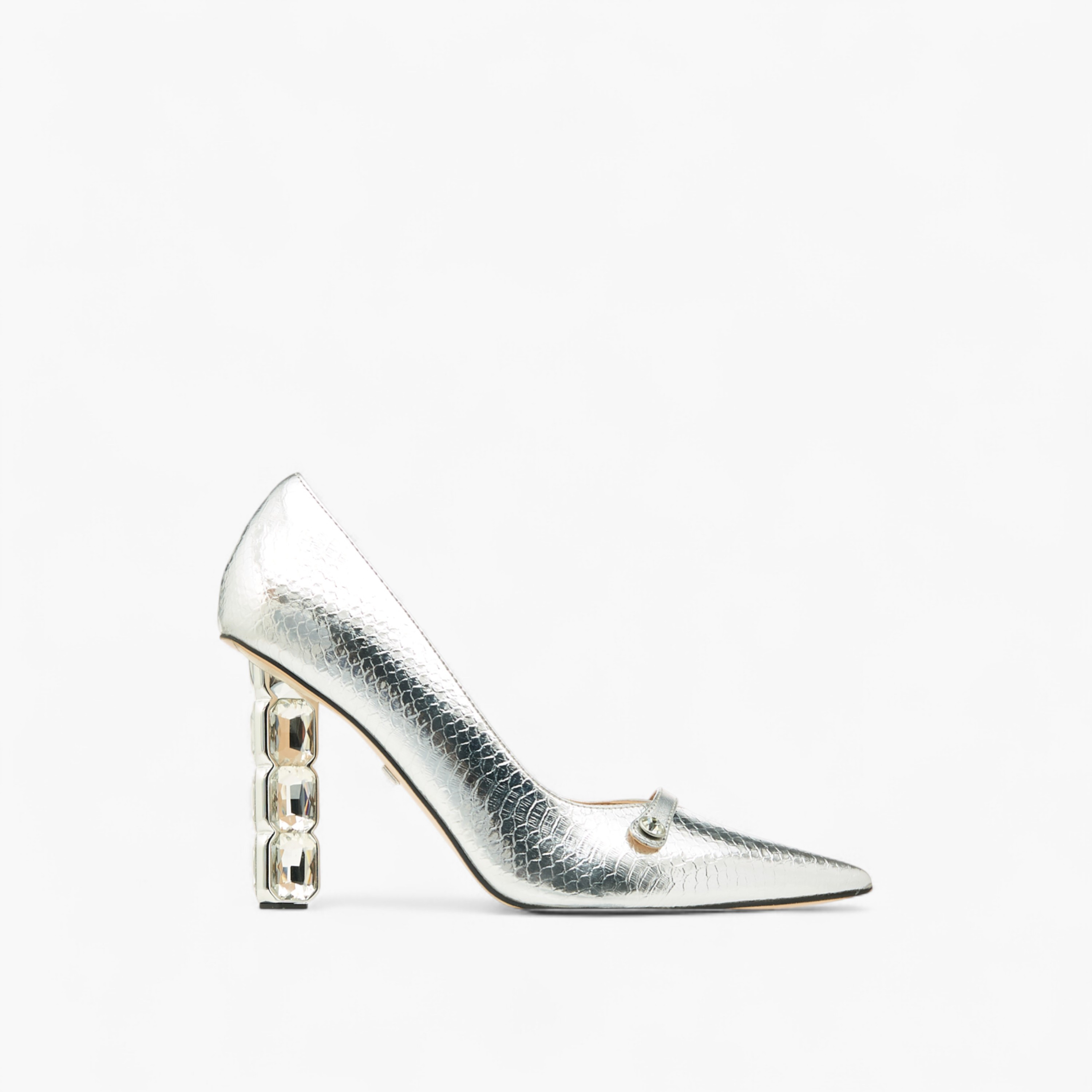 حذاء بومب سهل الارتداء بمقدمة مدببة  وكعب رفيع-women-shoes-heels-image-13