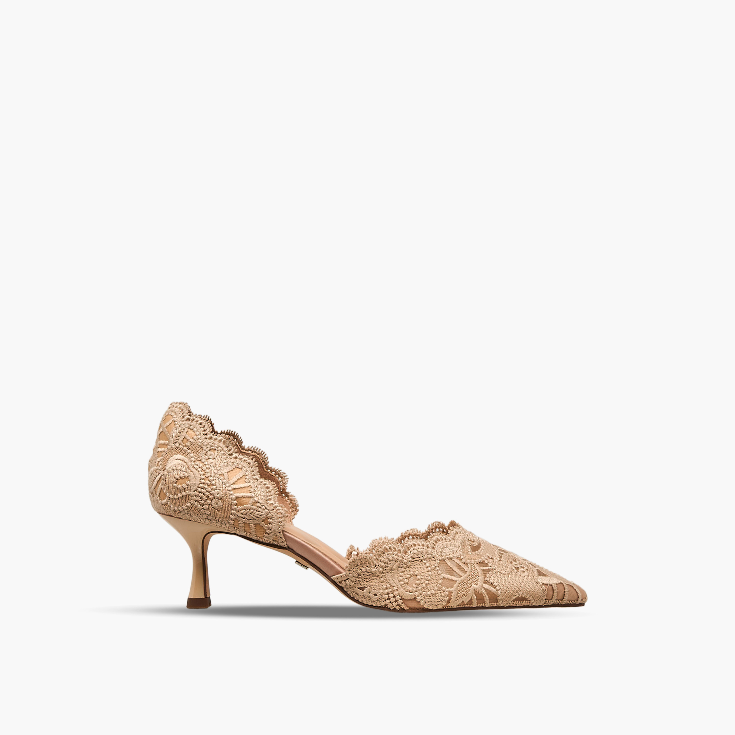 حذاء بكعب صغير وتفاصيل دانتيل للنساء من سيليست-women-shoes-heels-image-4
