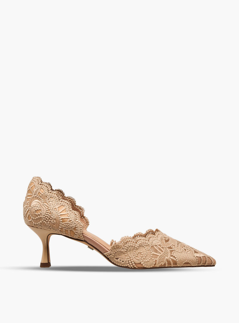 حذاء بكعب صغير وتفاصيل دانتيل للنساء من سيليست-women-shoes-heels-image-4