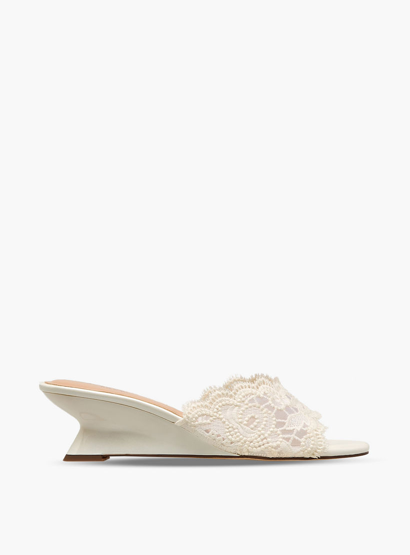 صندل بكعب ويدج للنساء من سيليست-women-shoes-sandals-heeled-image-3