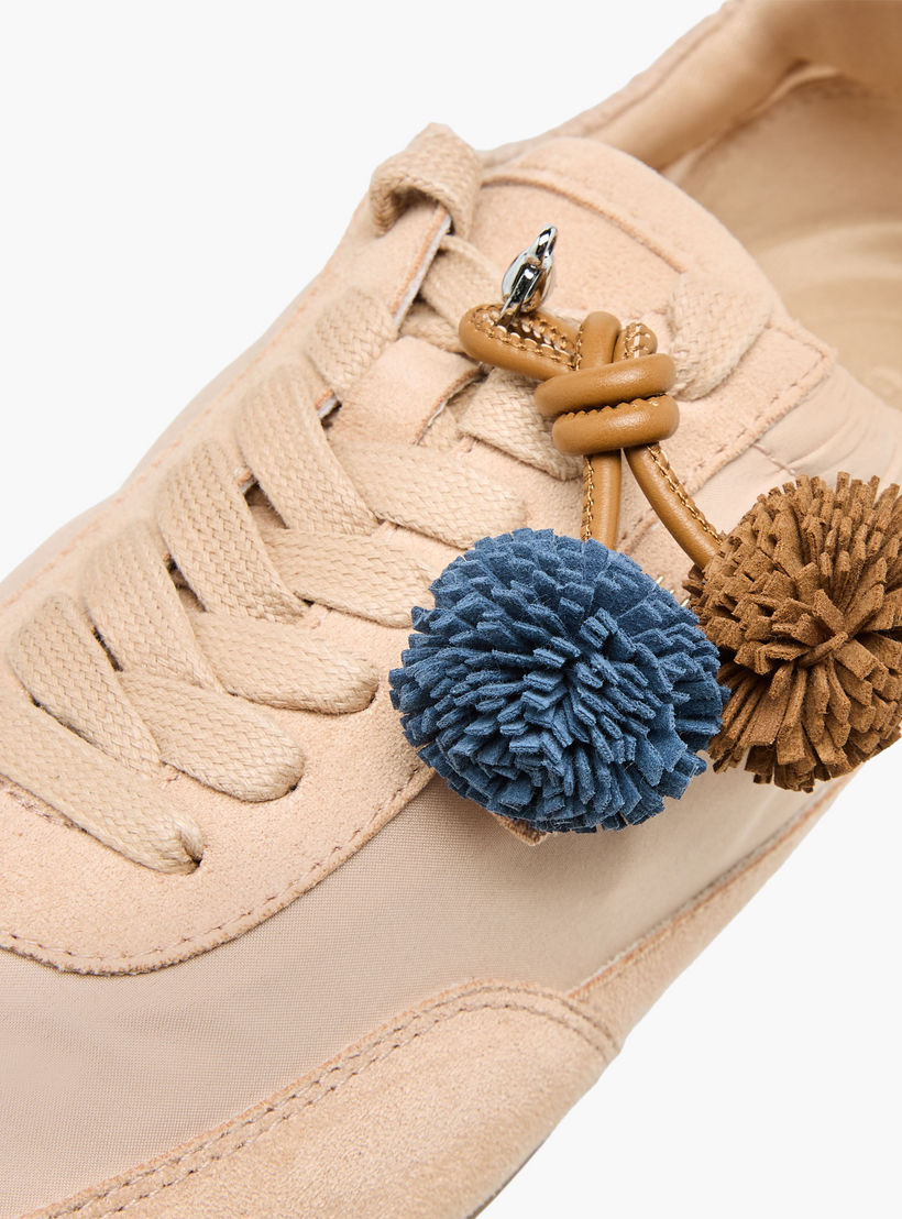 حذاء سنيكرز بتفاصيل بوم بوم للنساء من سيليست-women-shoes-sneakers-image-4