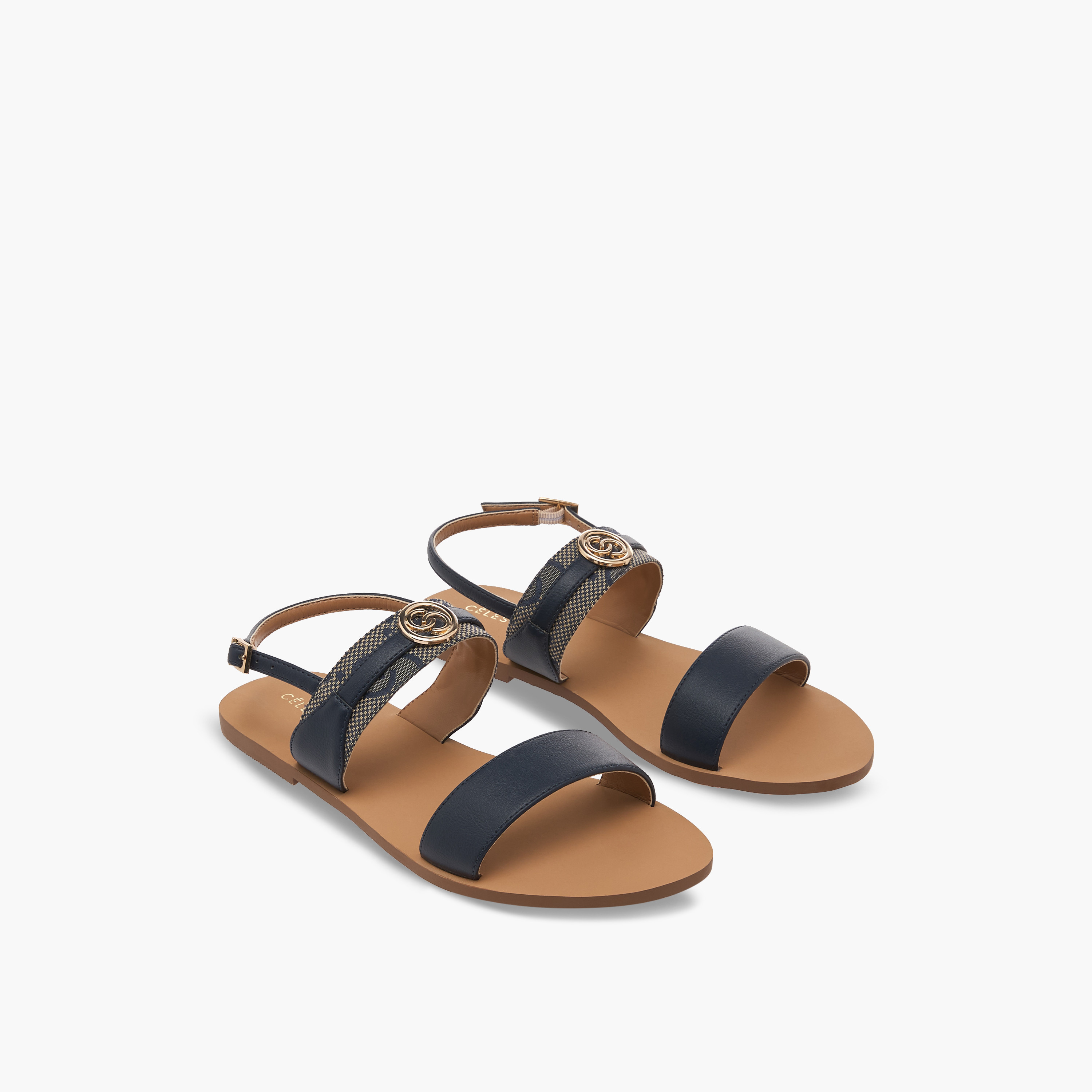 صندل بإبزيم إغلاق وطبعات للنساء من سيليست-women-shoes-flats-sandals-image-1