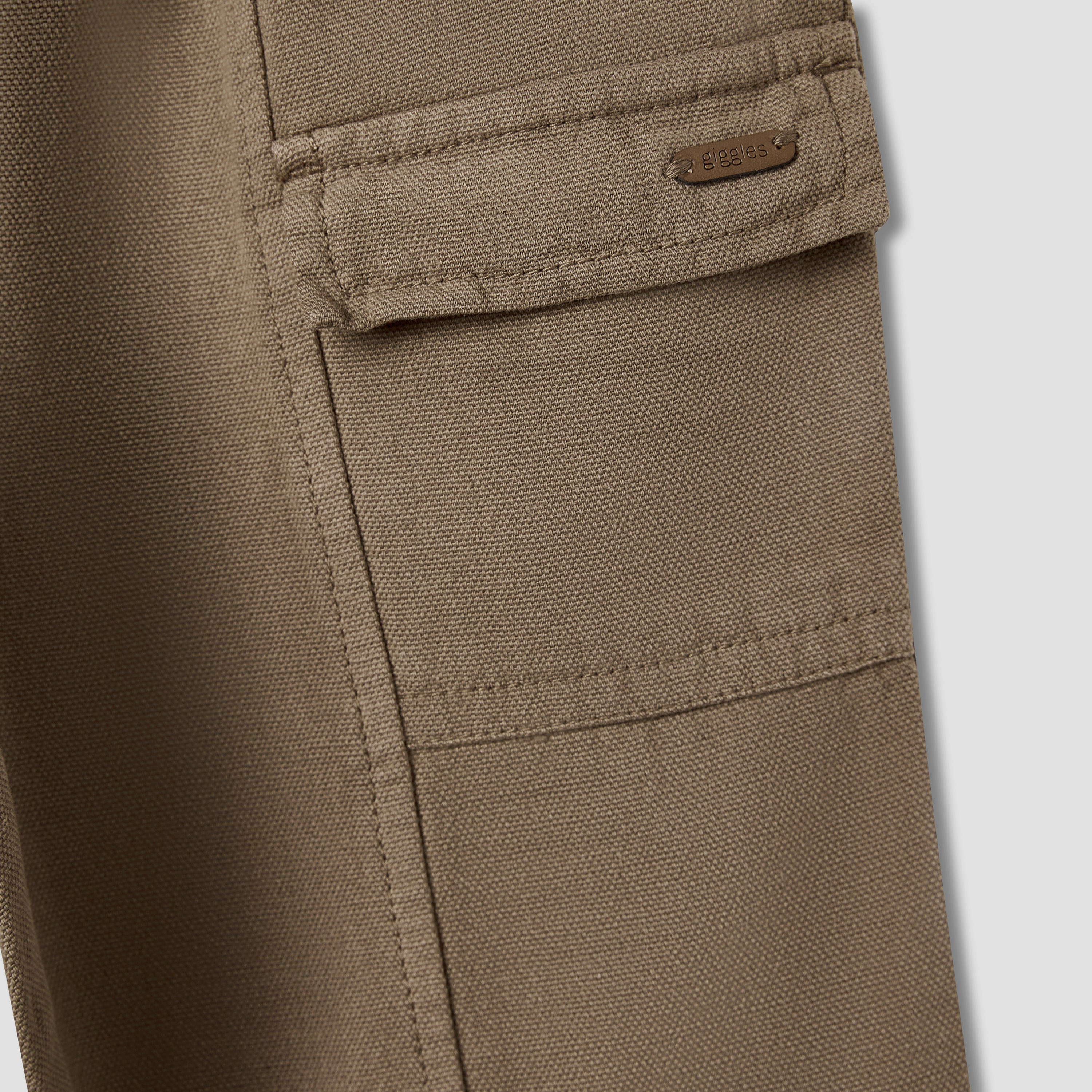 بنطلون سادة بجيوب وزر إغلاق من جيجلز-baby-boys-clothing-bottoms-trousers-image-2