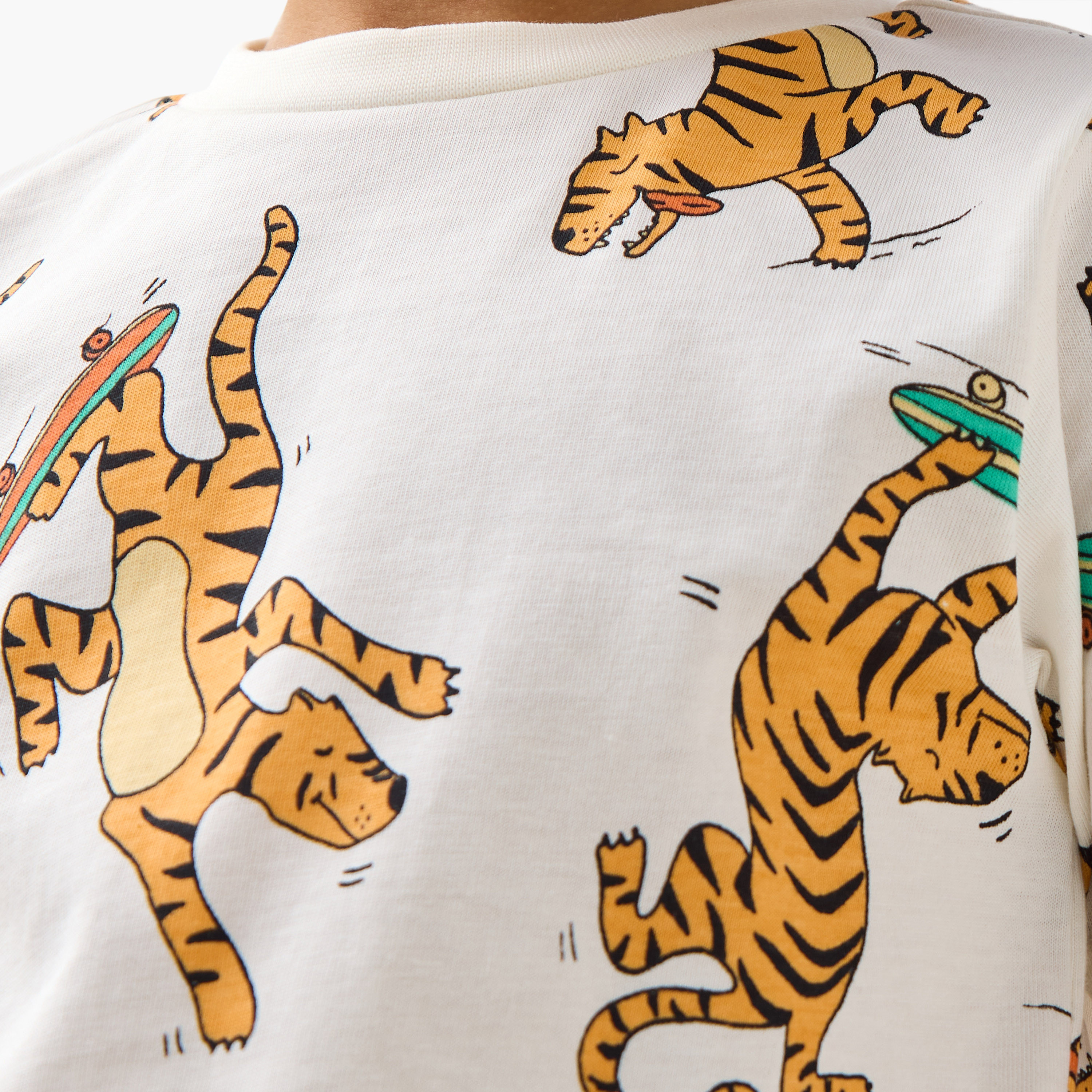 Juniors All-Over Tiger Print T-shirt with Crew Neck-boys-clothing-tshirtsandpolos-image-5