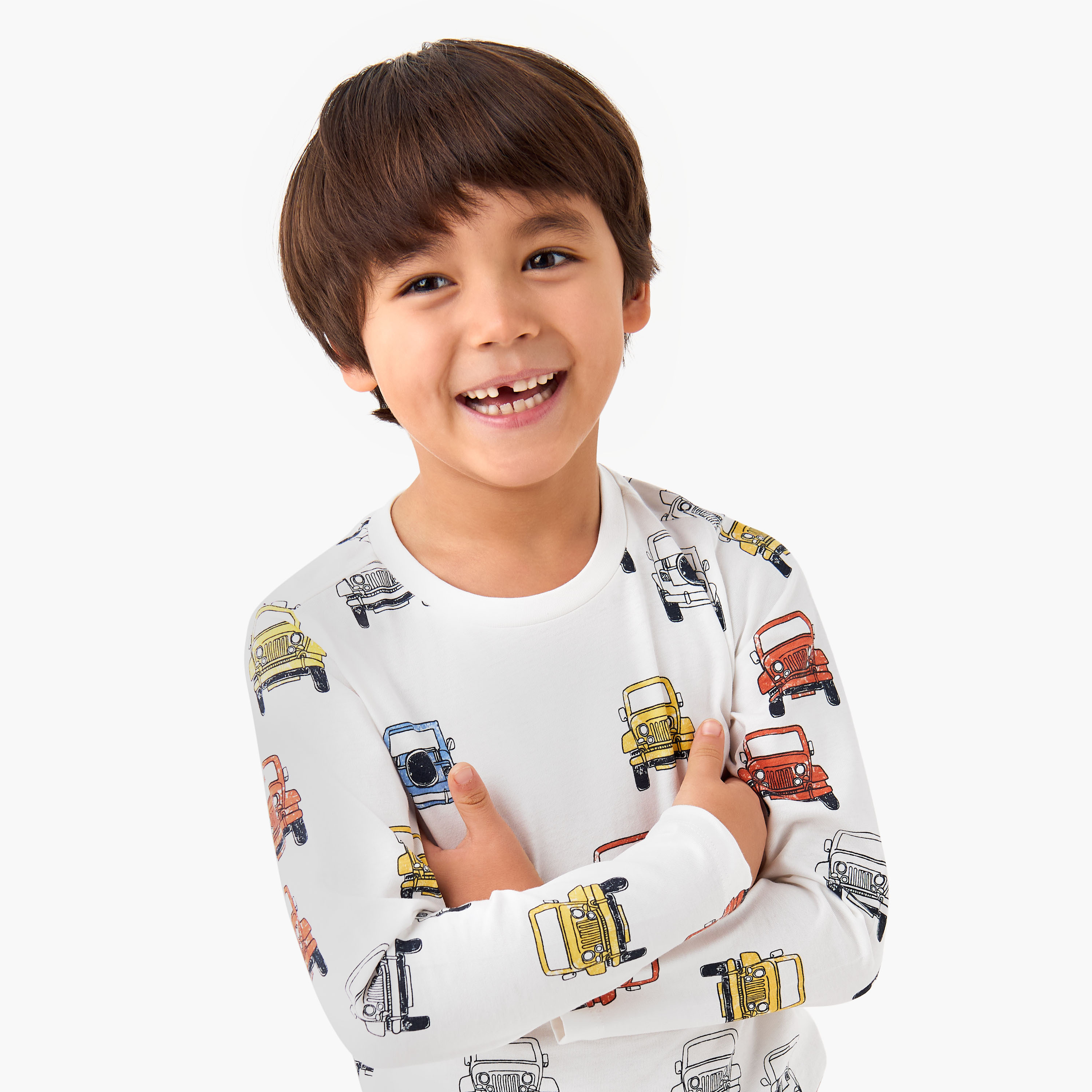 تيشيرت قطن بياقة ضيقة وأكمام طويلة وطبعات سيارات للأولاد من جونيورز-boys-clothing-tshirtsandpolos-image-4