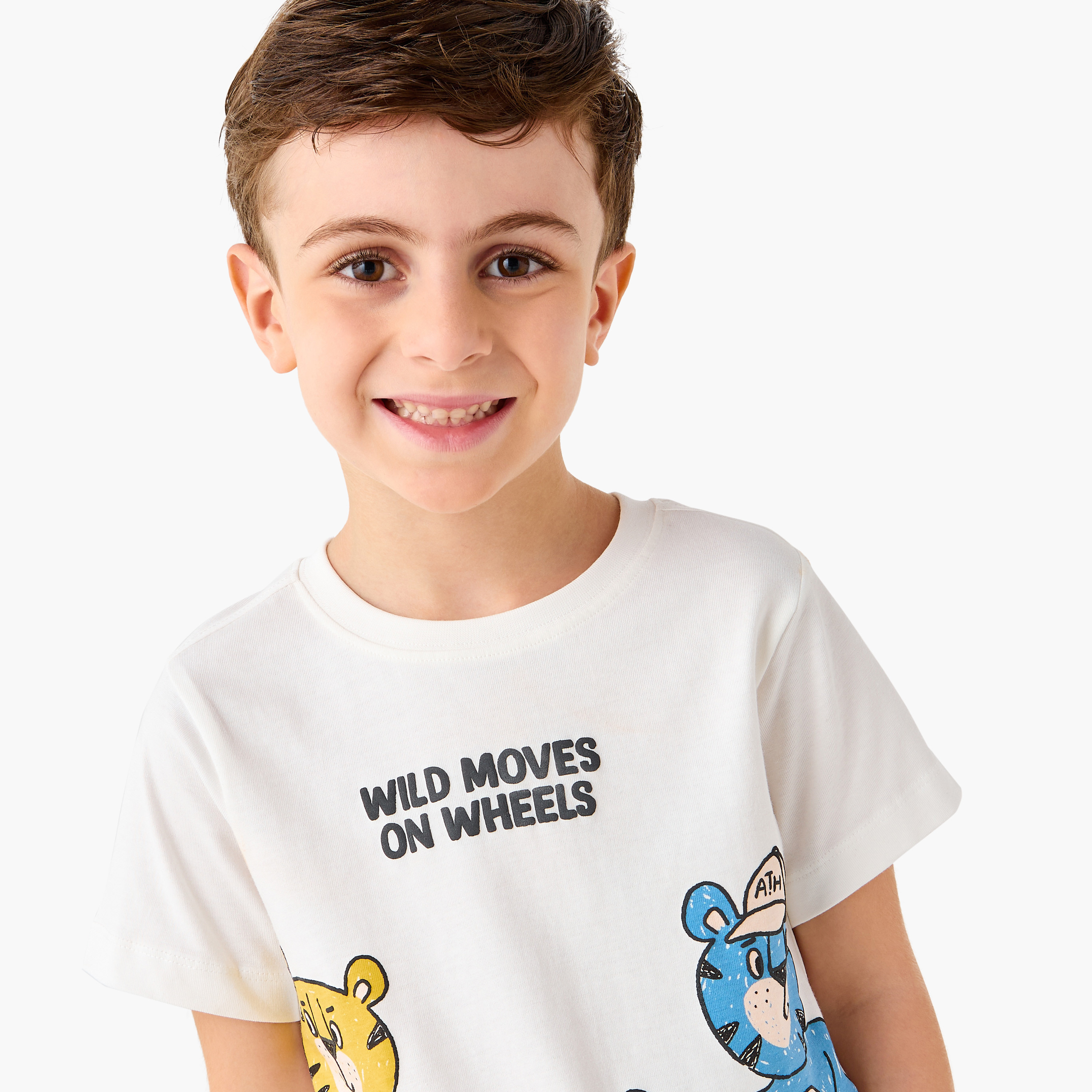 تيشيرت بأكمام قصيرة وطبعات من جونيورز-boys-clothing-tshirtsandpolos-image-4