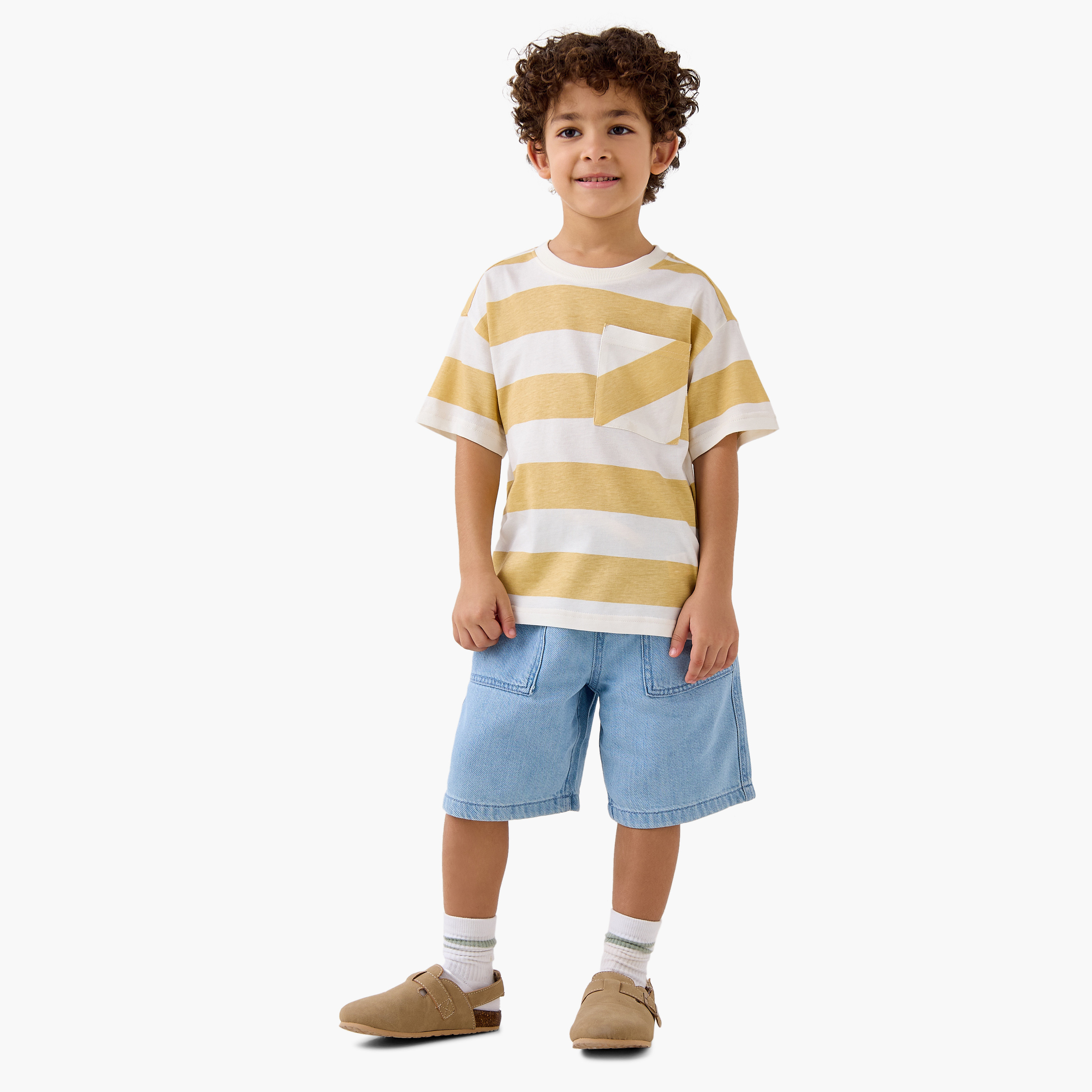 تيشيرت مخطط بأكمام قصيرة وجيب من جونيورز-boys-clothing-tshirtsandpolos-image-4