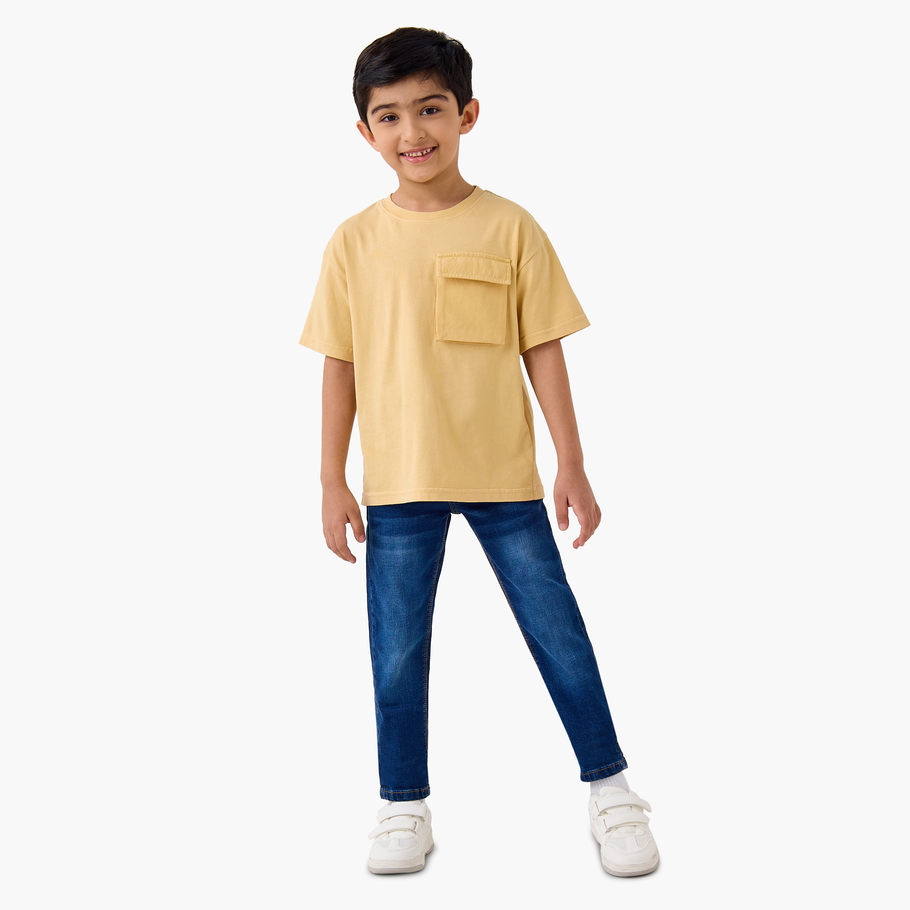 Juniors Solid T-shirt with Short Sleeves and Flap Pocket-boys-clothing-tshirtsandpolos-image-2