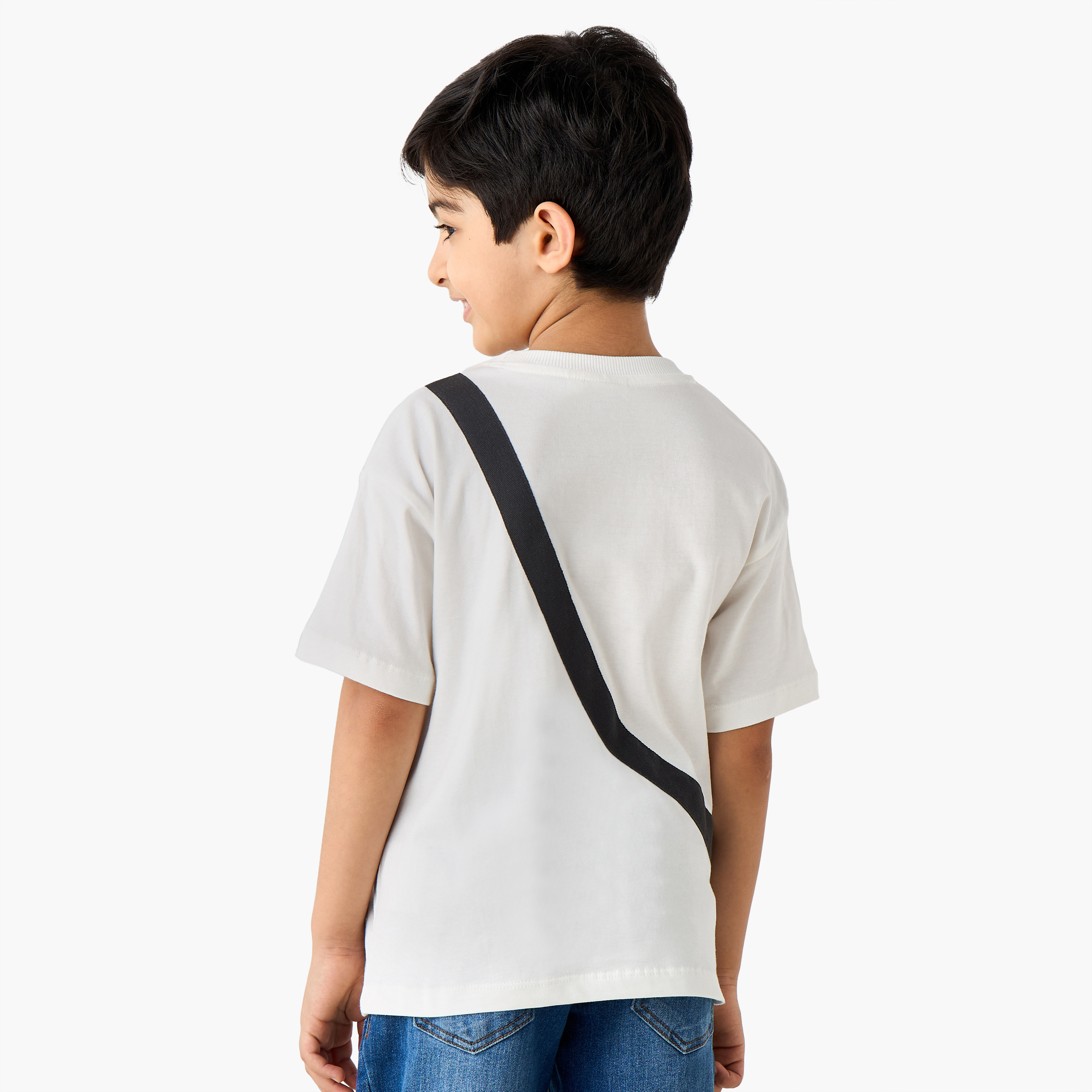 Juniors Slogan Print T-shirt with Attached Pouch-boys-clothing-tshirtsandpolos-image-3