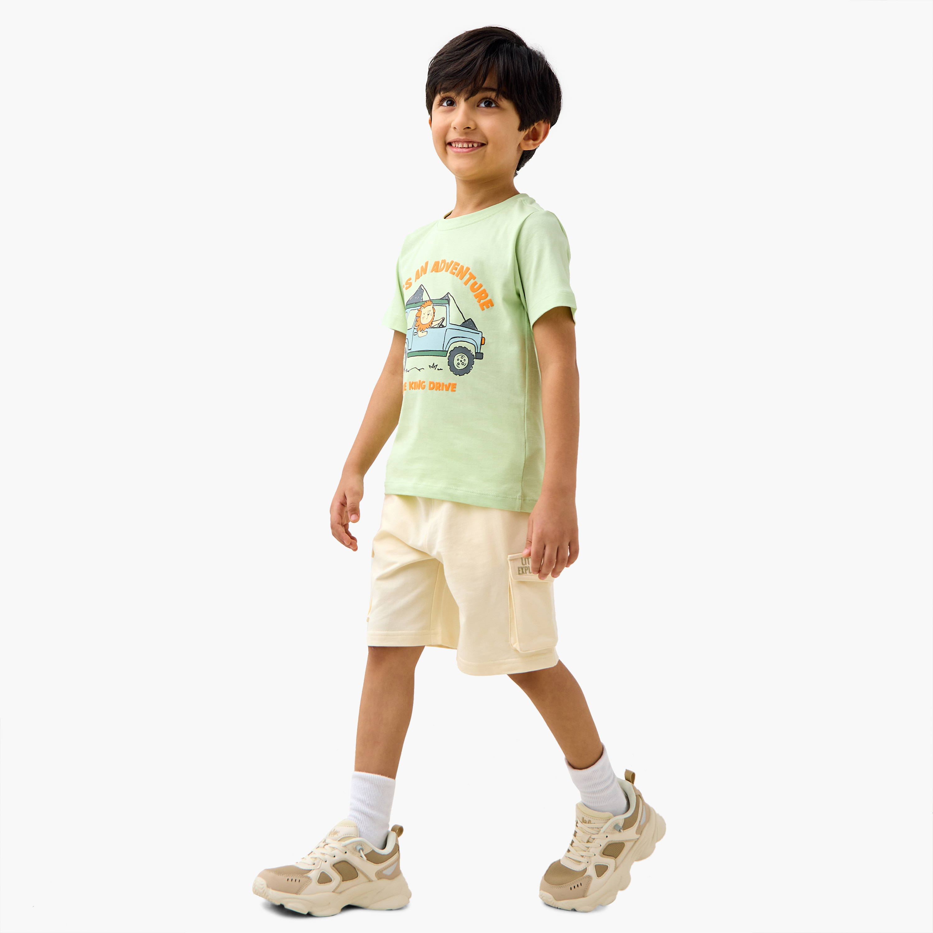 Juniors Textured Shorts with Pockets and Drawstring Closure-boys-clothing-bottoms-shorts-image-2