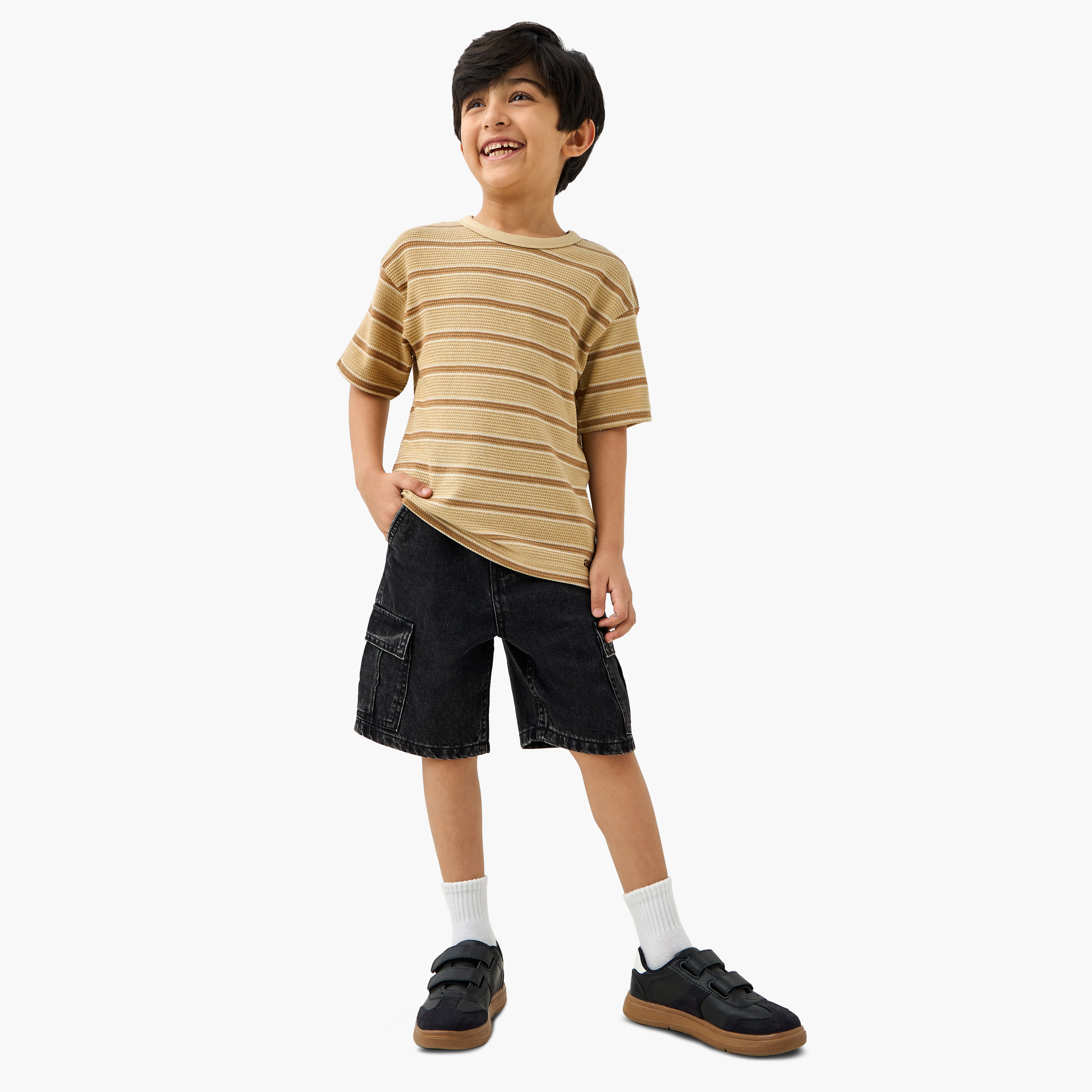 Juniors Denim Cargo Shorts with Button Closure and Pockets-boys-clothing-bottoms-shorts-image-2