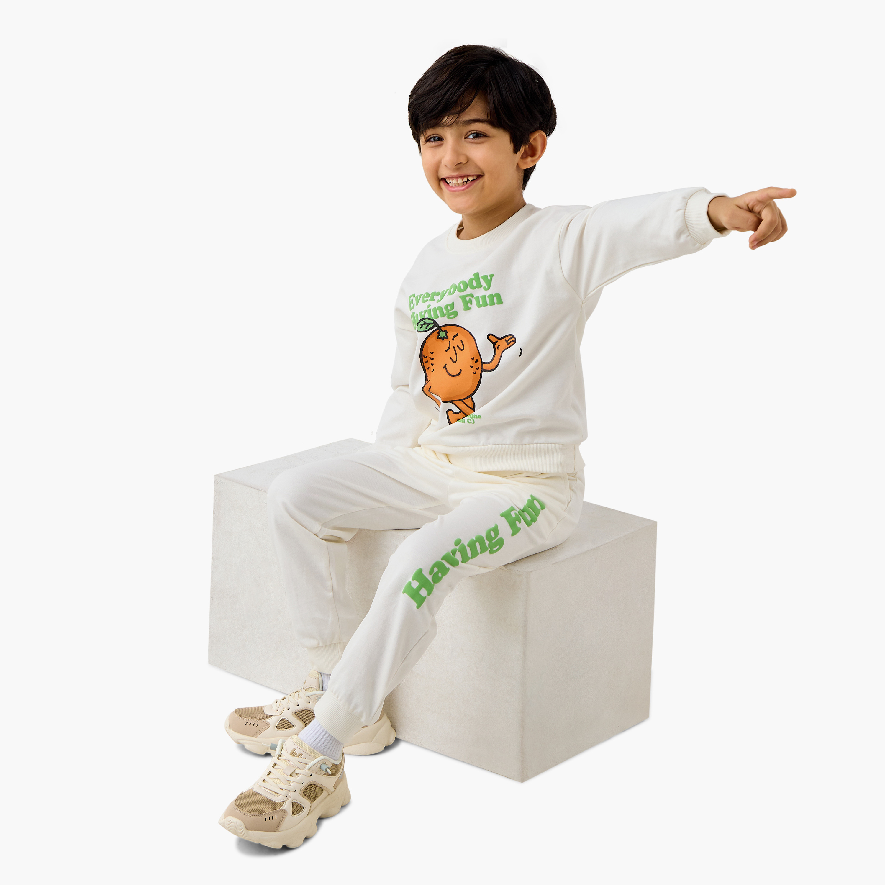 Juniors Slogan Print Joggers with Drawstring Closure and Pockets-boys-clothing-bottoms-joggersandtrackpants-image-2
