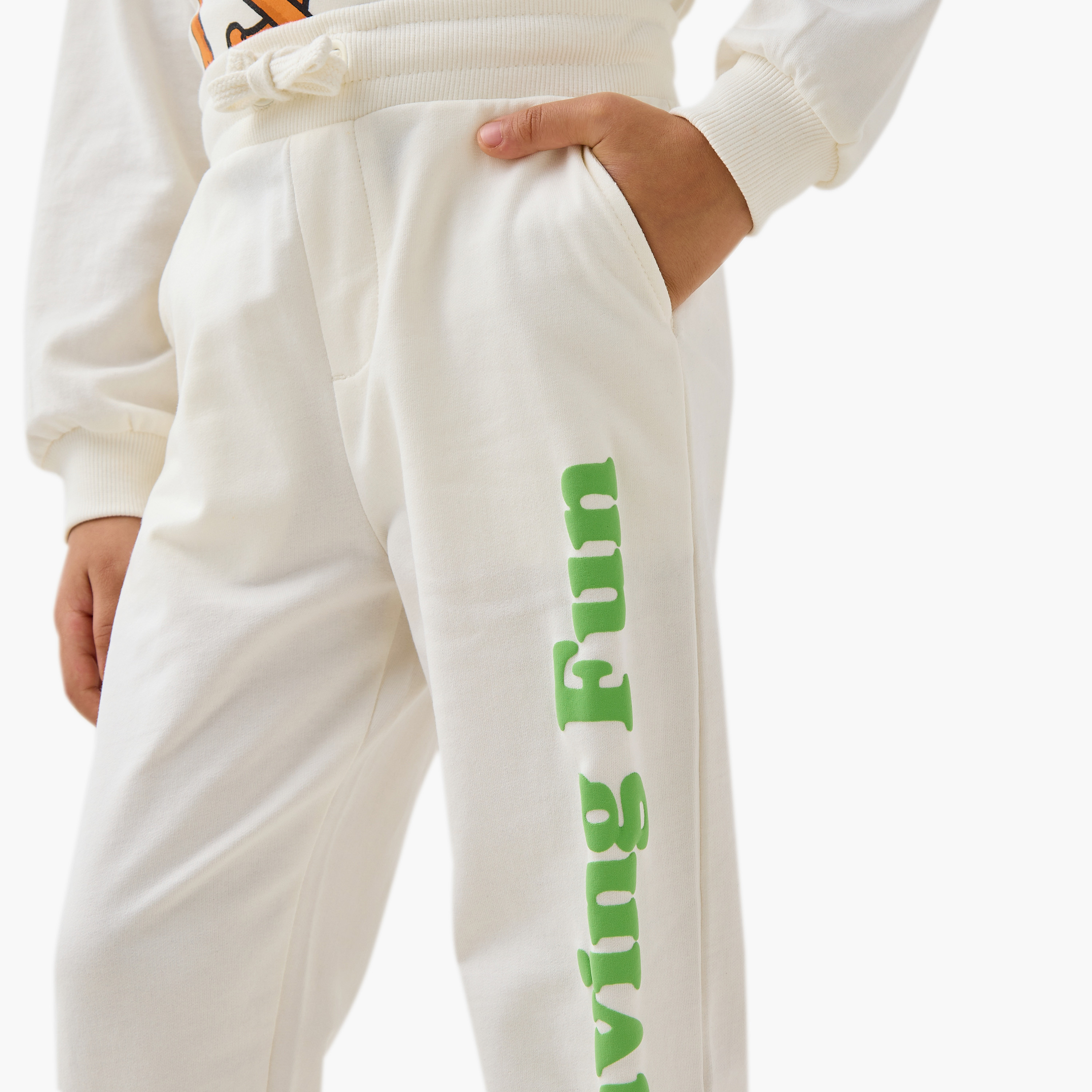 Juniors Slogan Print Joggers with Drawstring Closure and Pockets-boys-clothing-bottoms-joggersandtrackpants-image-4