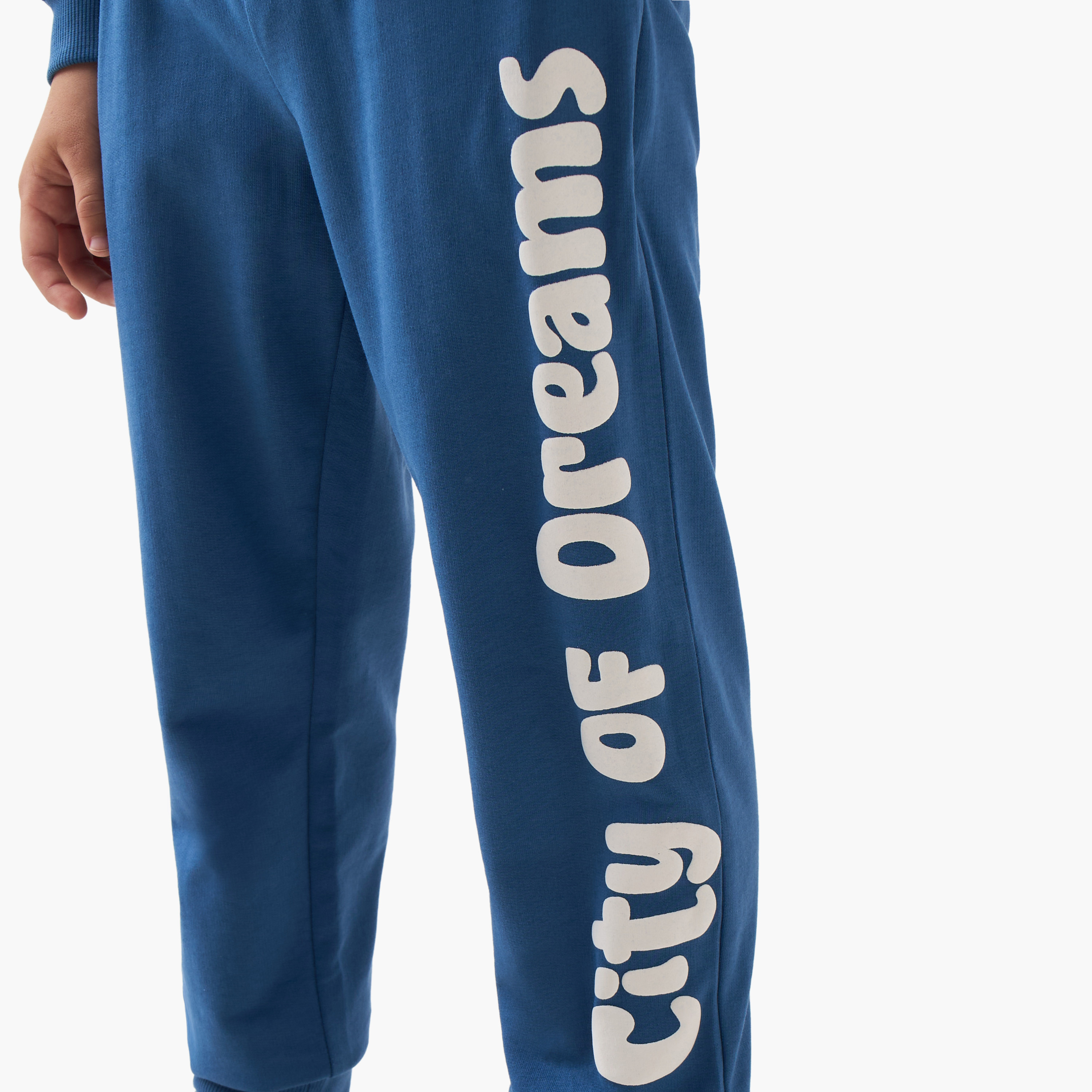 بنطلون رياضي قطن بخصر مطاطي ورباط وطبعات للأولاد من جونيورز-boys-clothing-bottoms-joggersandtrackpants-image-1