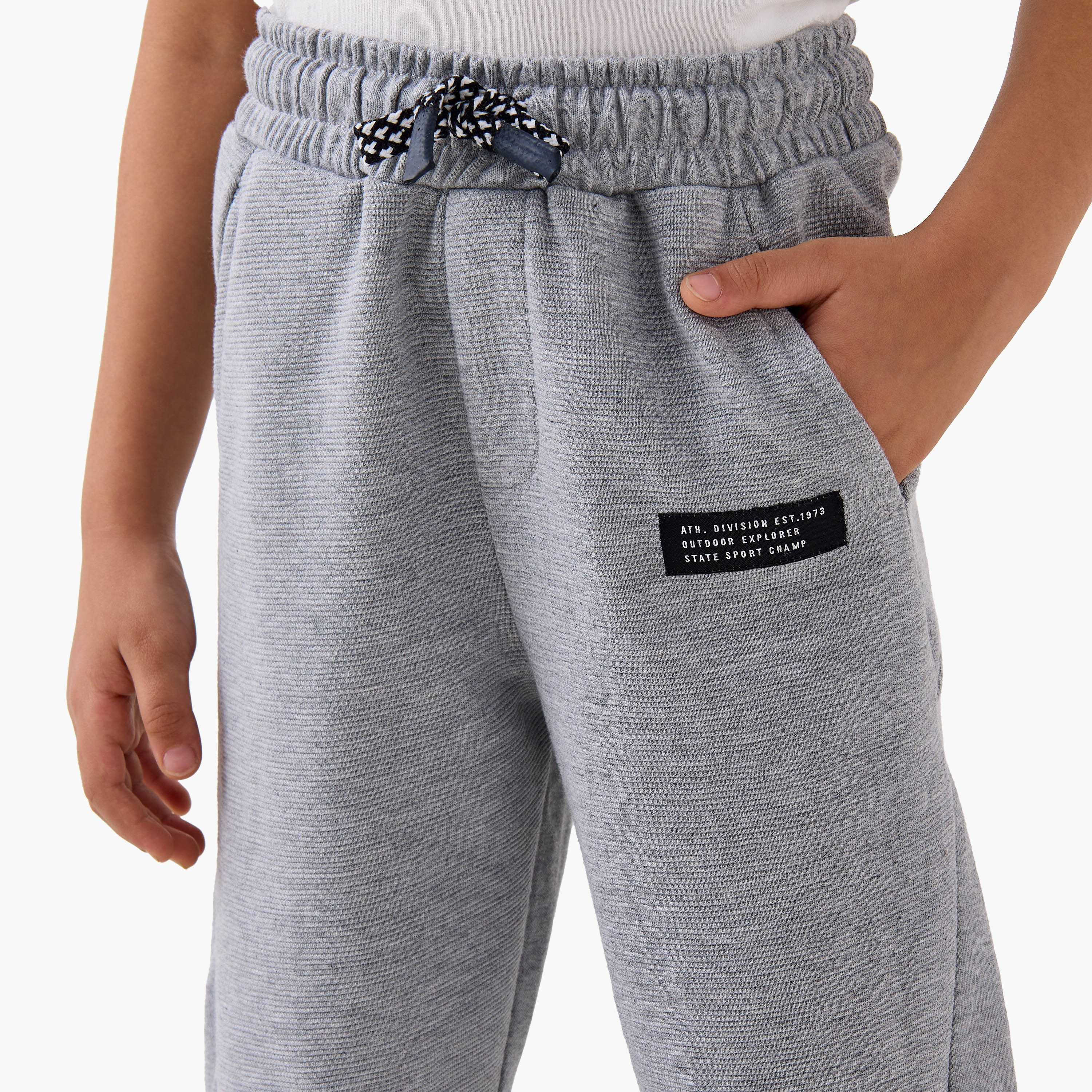 Juniors Solid Joggers with Drawstring Closure and Pockets-boys-clothing-bottoms-joggersandtrackpants-image-4
