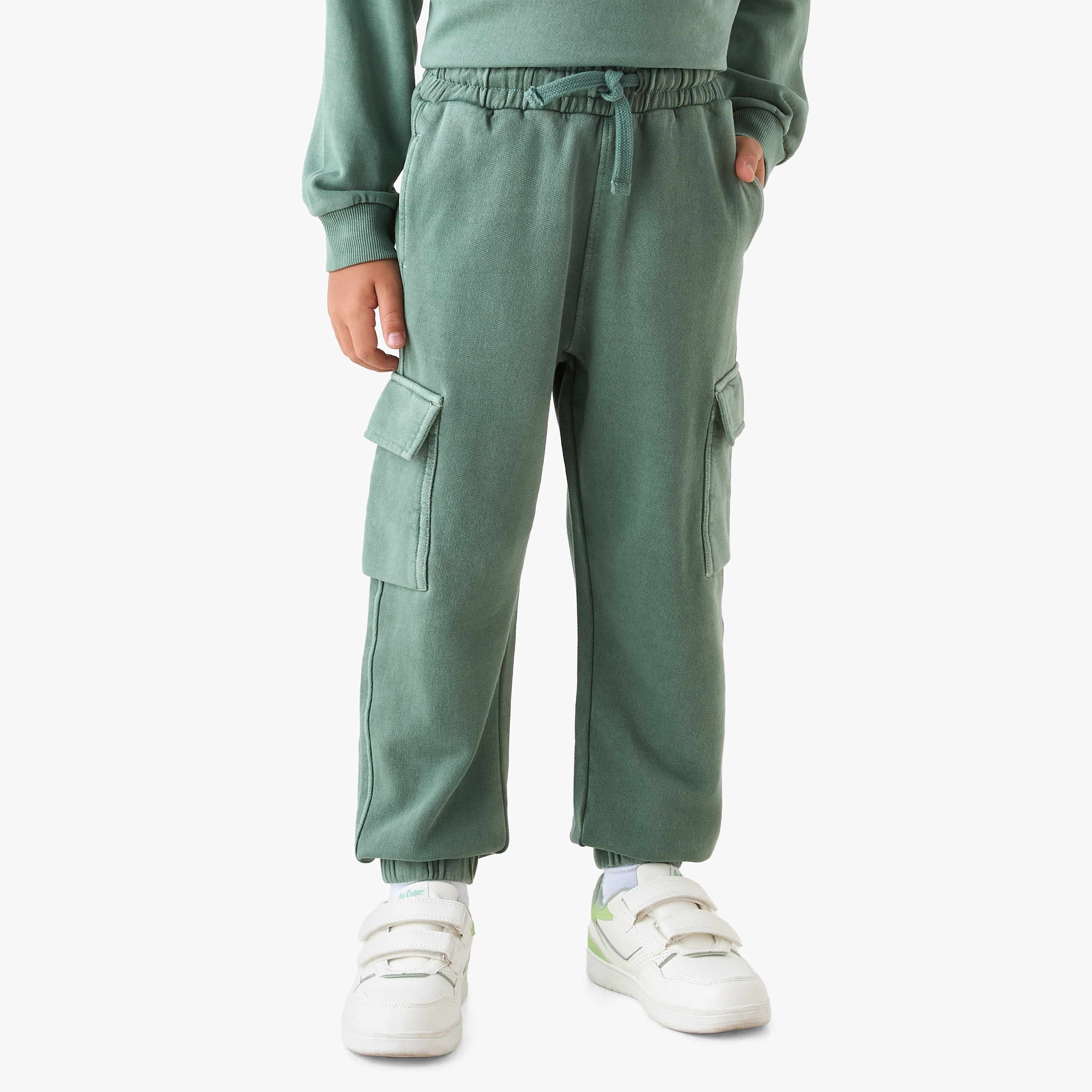 Juniors Solid Cargo Joggers with Drawstring Closure-boys-clothing-bottoms-joggersandtrackpants-image-1