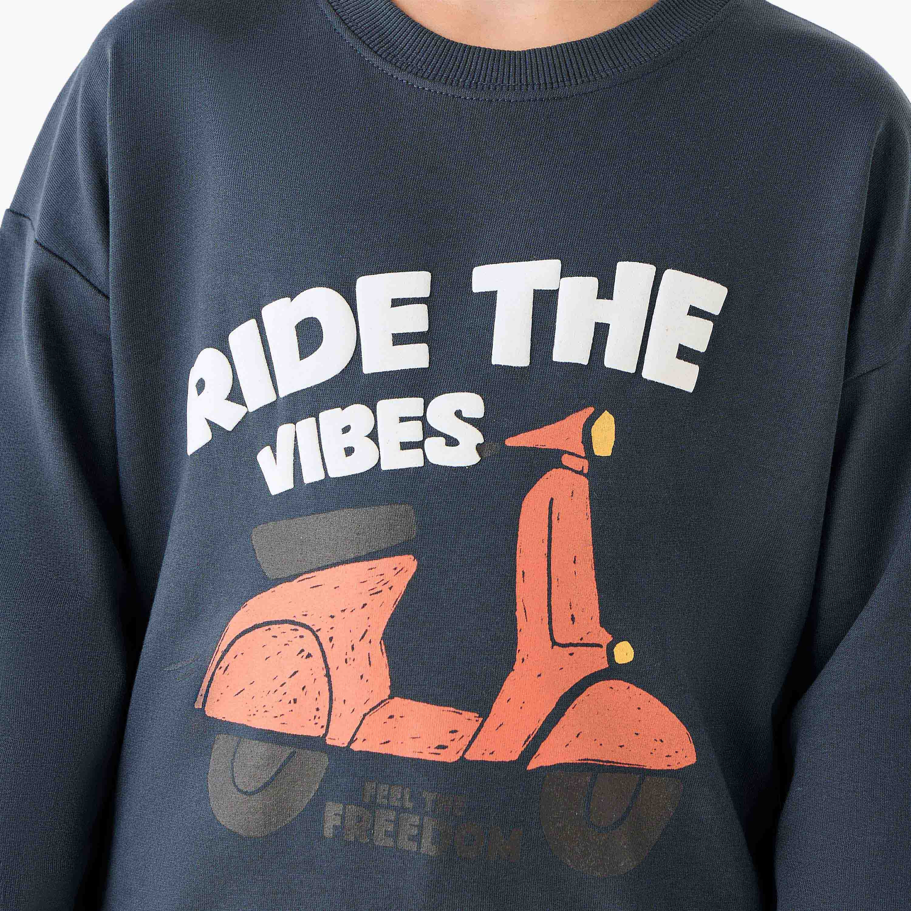 Juniors Graphic Print Sweatshirt with Long Sleeves-boys-clothing-sweatshirts-image-5