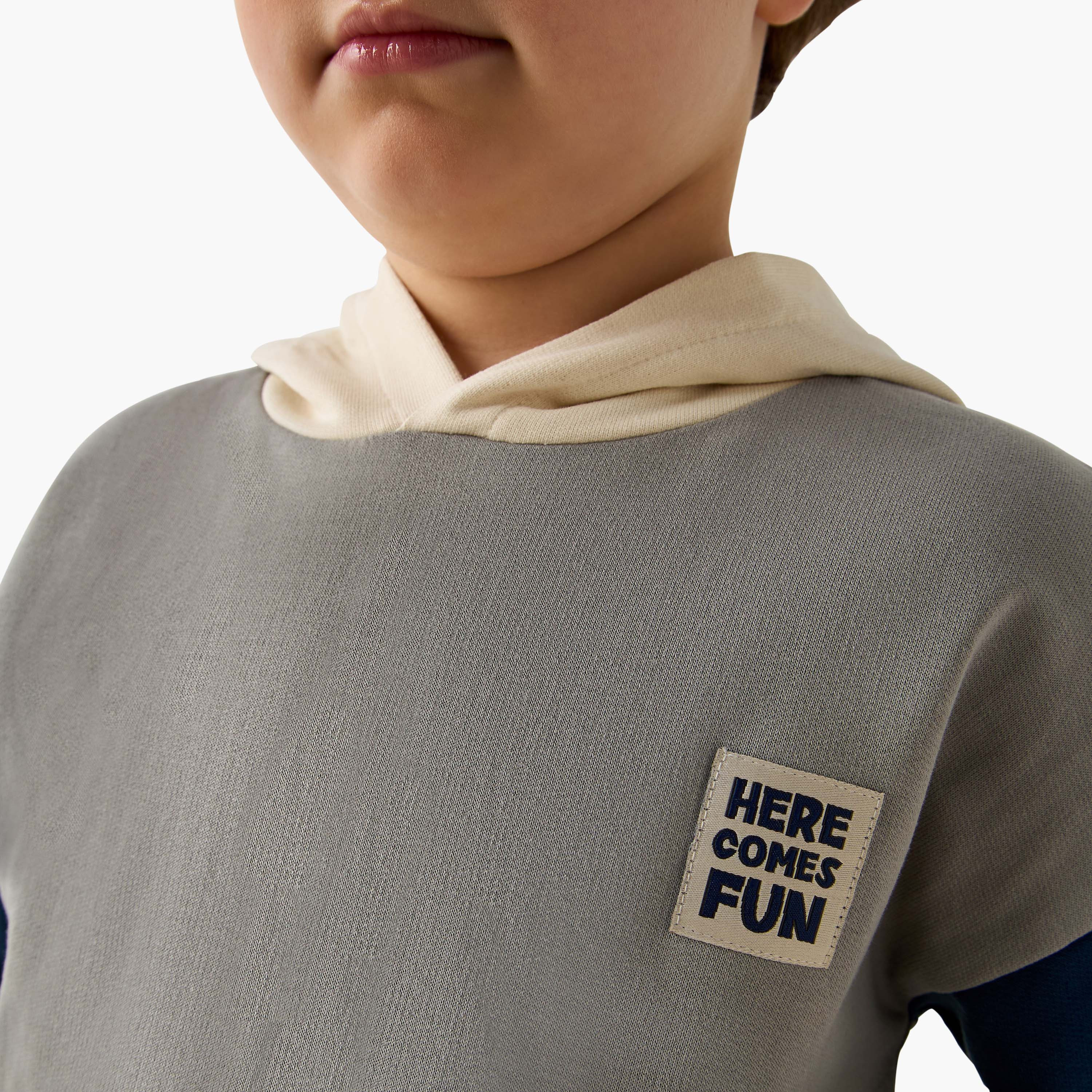 Juniors Boys Sweatshirt and Joggers Set with Hood - Soft Cotton
- Long Sleeves-boys-clothing-setsandcoords-image-6