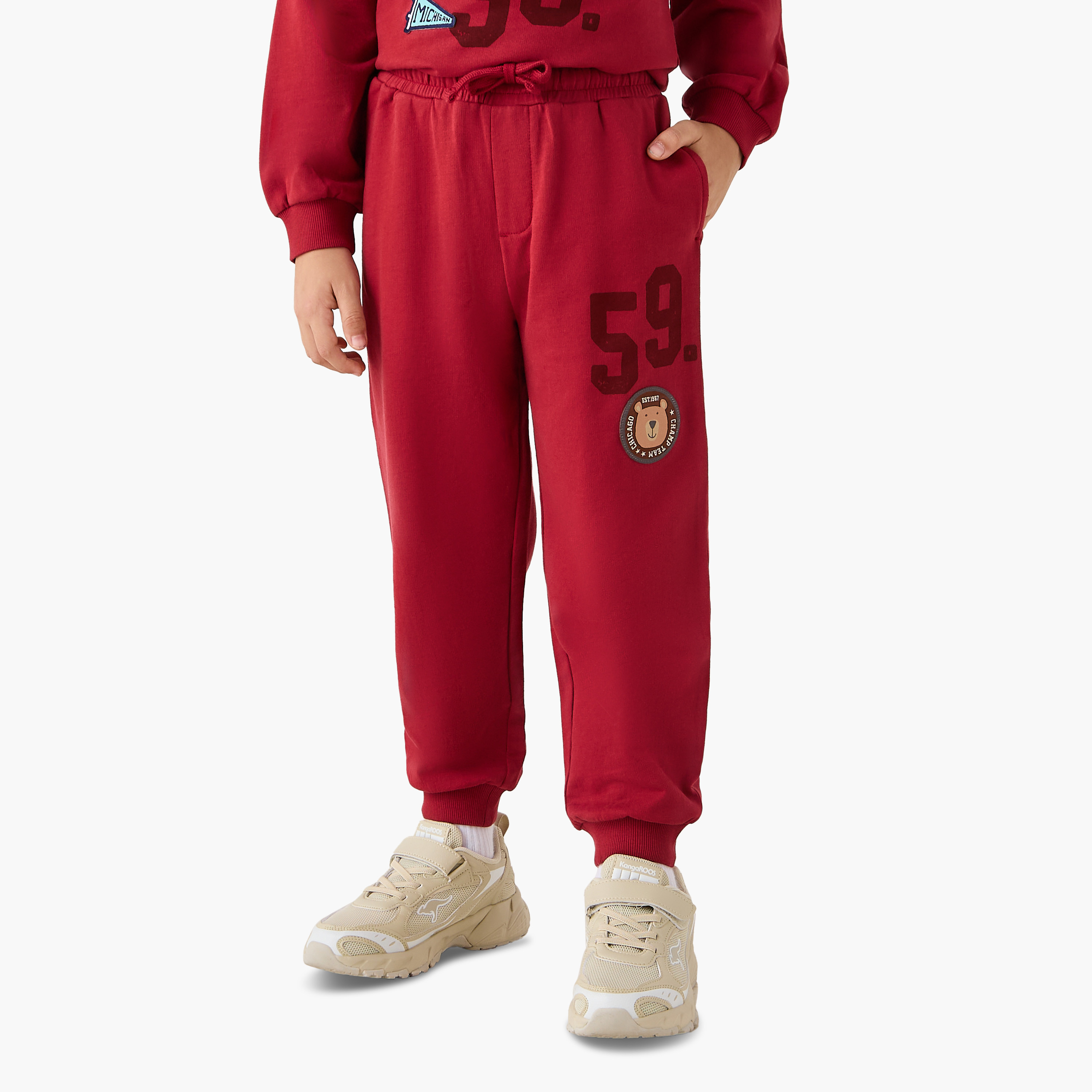 طقم سويت شيرت بأكمام طويلة بطبعات وبنطلون رياضي من جونيورز-boys-clothing-setsandcoords-image-3