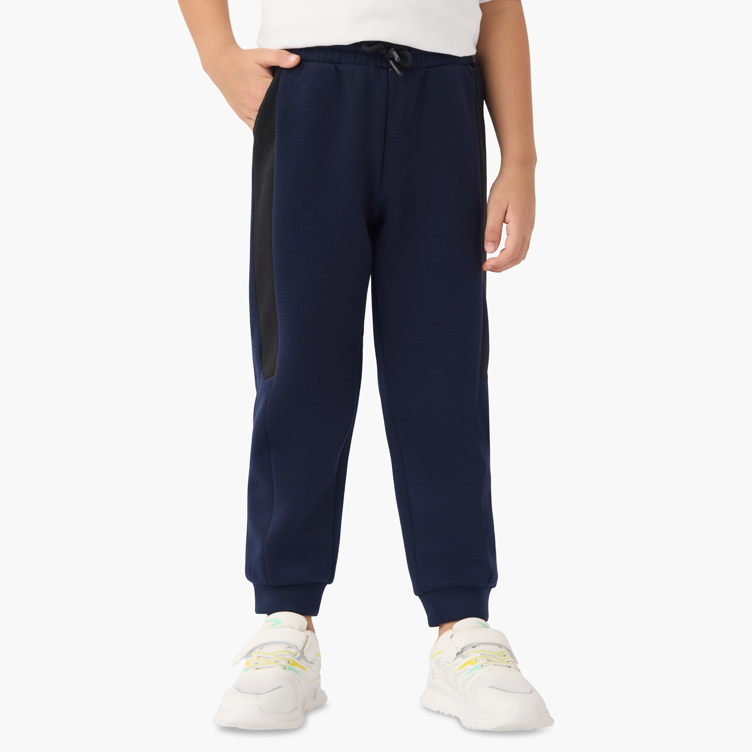 Juniors Textured Hooded Sweatshirt and Joggers Set-baby-boys-clothing-winterwear-setsandcoords-image-3