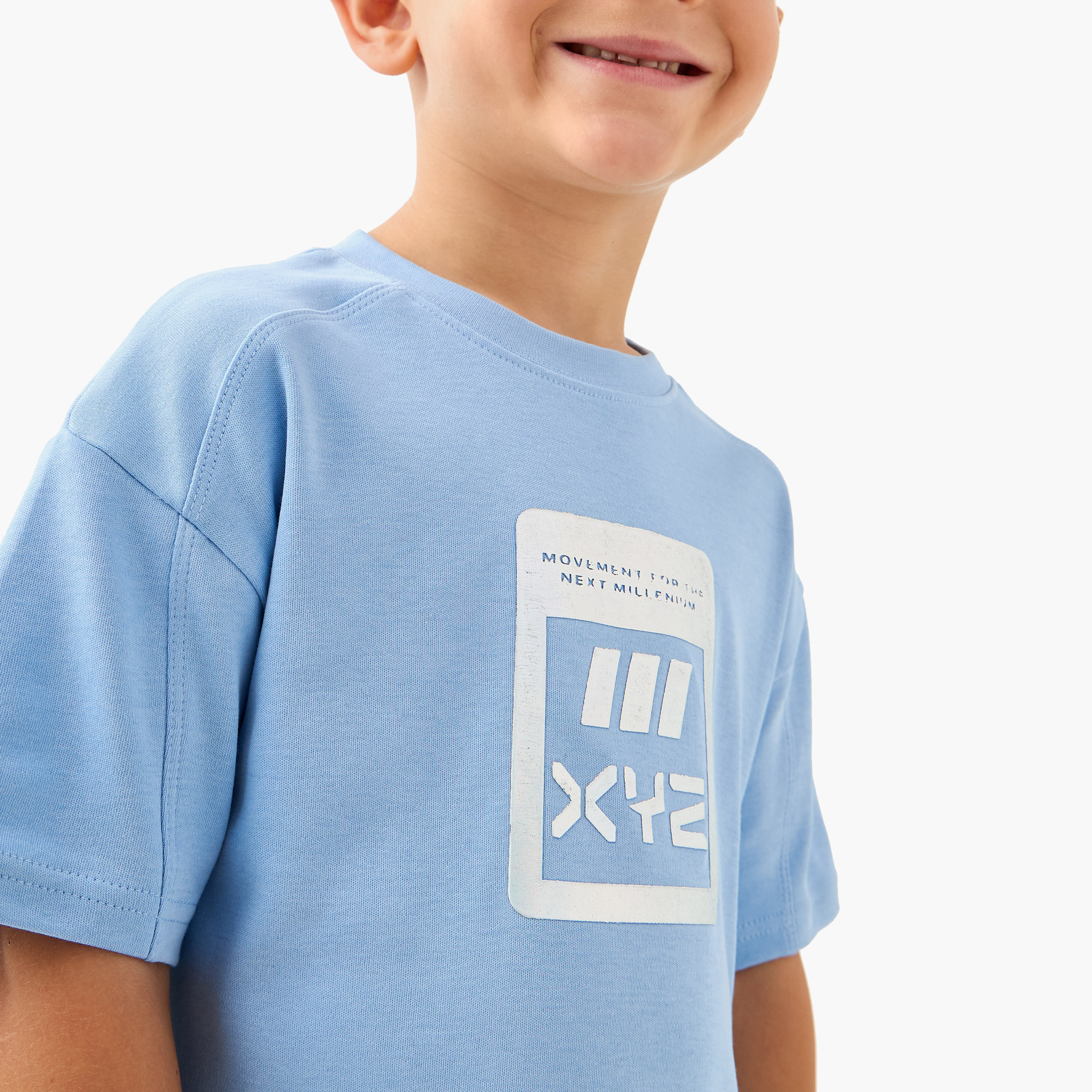 XYZ Logo Print Crew Neck T-shirt with Short Sleeves-sports-boys-clothing-tops-image-4