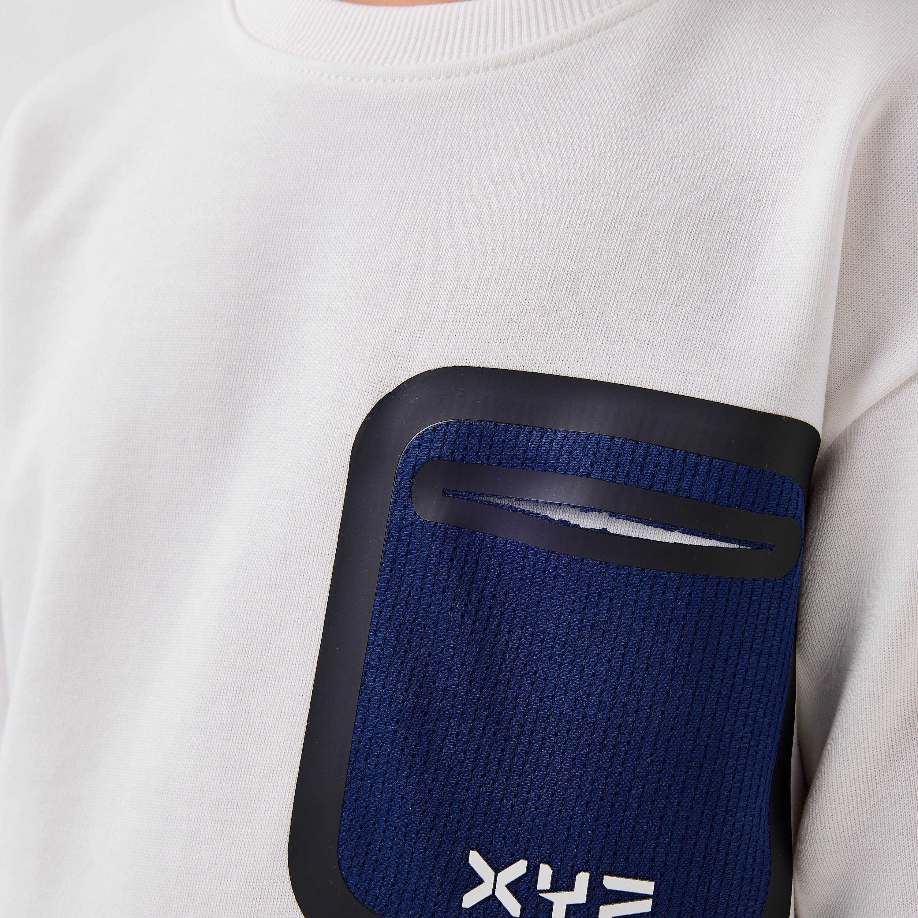 تيشيرت سادة بأكمام قصيرة وجيب من إكس واي زد-boys-clothing-sportswear-tops-image-1