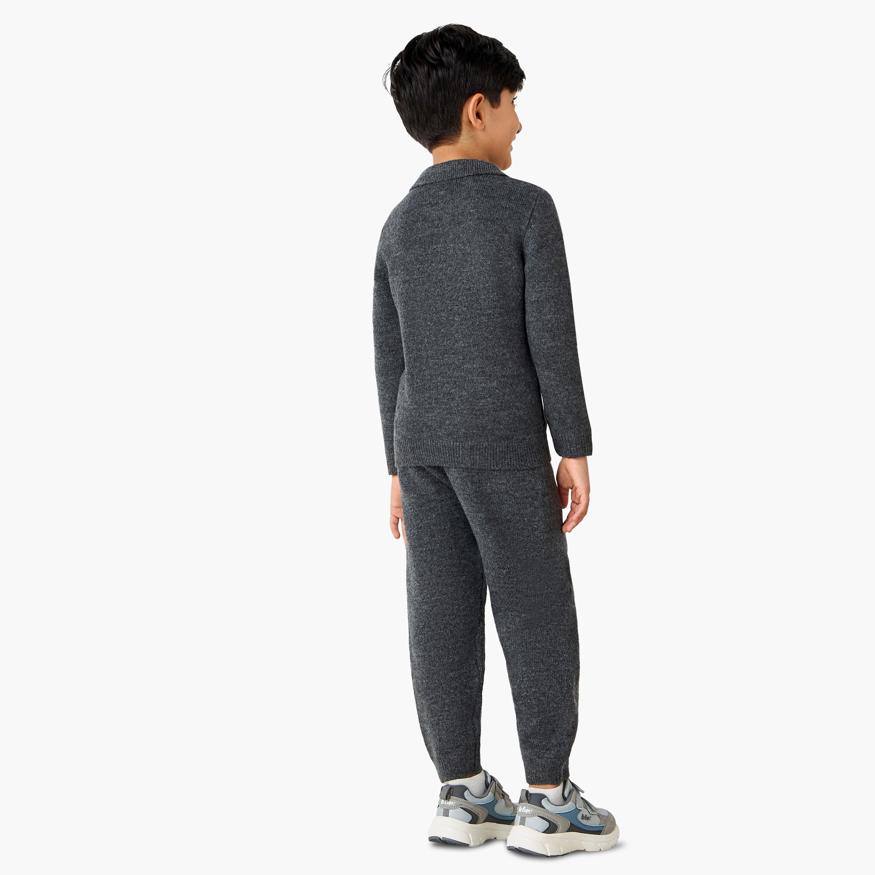 Eligo Boys T-shirt and Joggers Set with Pockets - Polyester - Long Sleeves - Collar-baby-boys-clothing-winterwear-setsandcoords-image-3