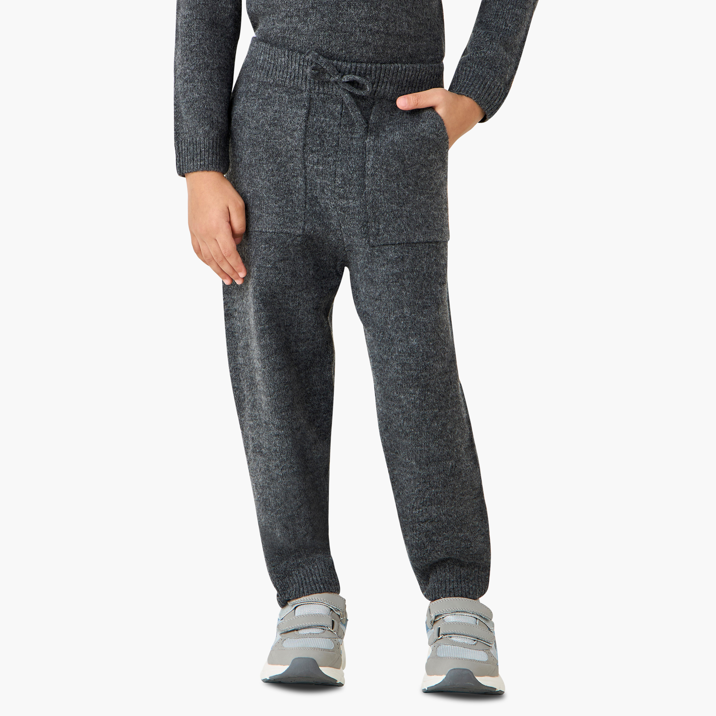 Eligo Boys T-shirt and Joggers Set with Pockets - Polyester - Long Sleeves - Collar-baby-boys-clothing-winterwear-setsandcoords-image-4