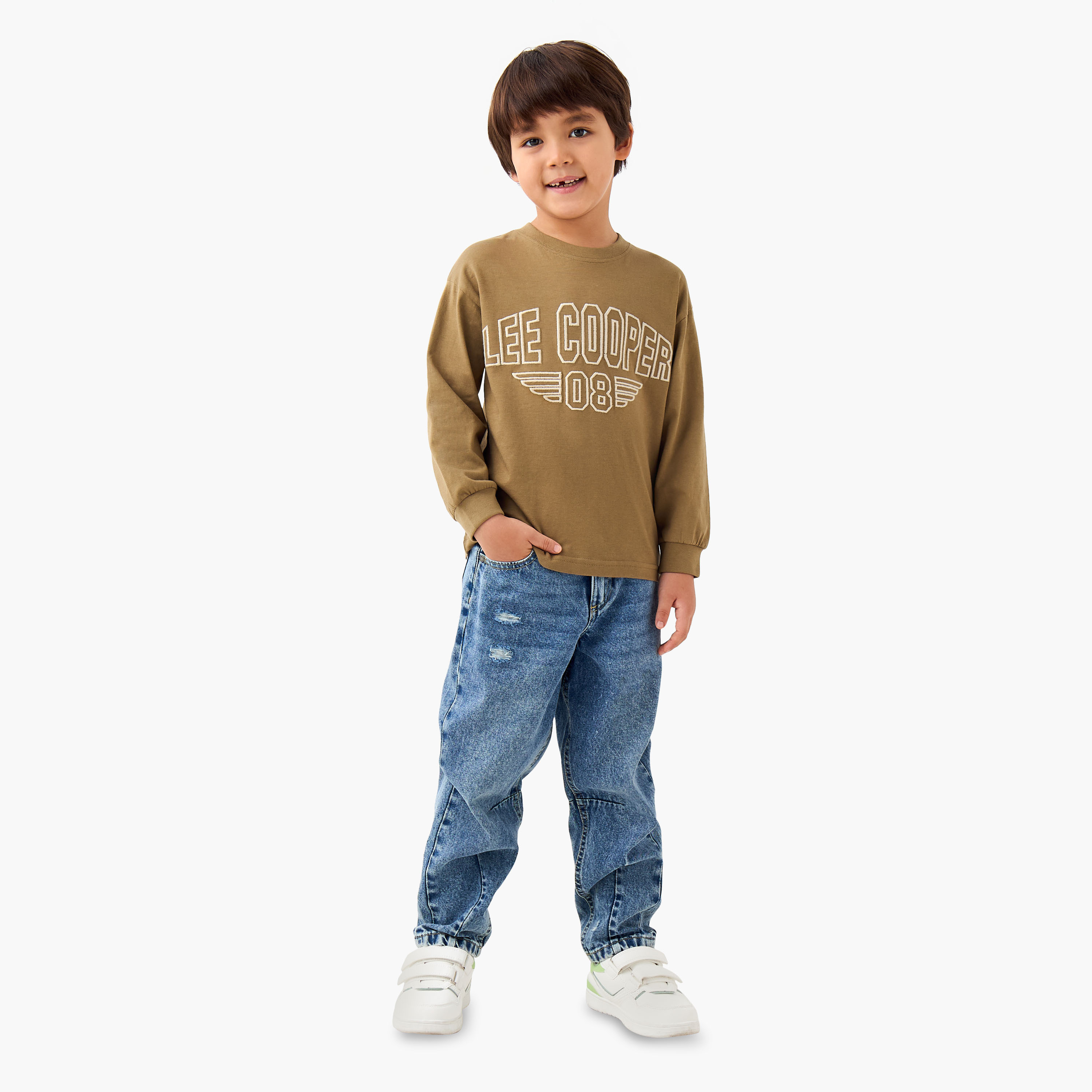 تيشيرت قطن بياقة ضيقة وأكمام طويلة وشعار مطرز للأولاد من لي كوبر-boys-clothing-tshirtsandpolos-image-2