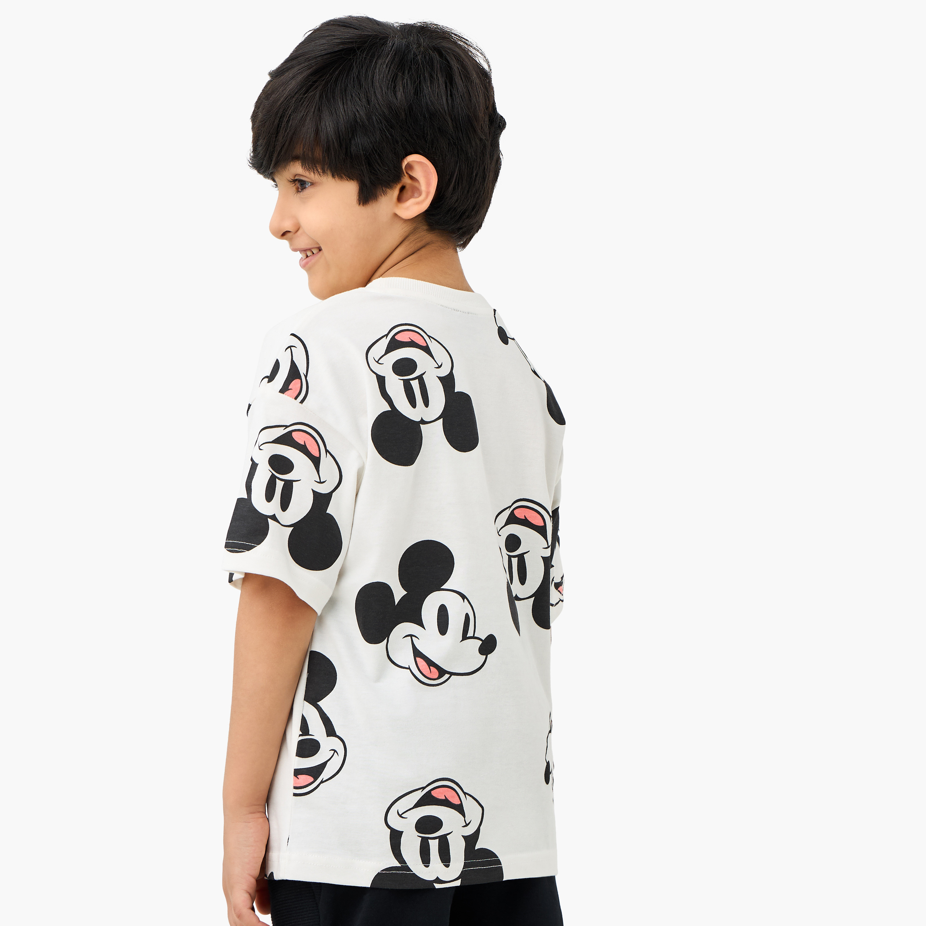 تيشيرت بأكمام قصيرة وطبعات ميكي ماوس من ديزني-boys-clothing-tshirtsandpolos-image-3