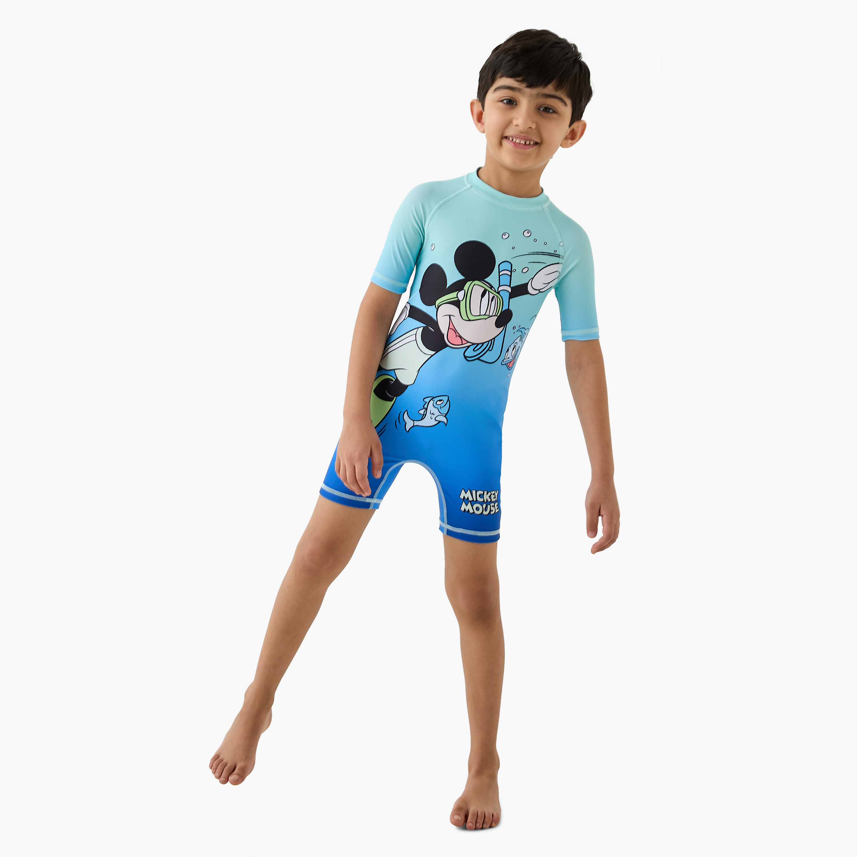 بدلة سباحة بأكمام قصيرة  وطبعات ميكي ماوس من ديزني-sports-boys-clothing-swimwear-image-6