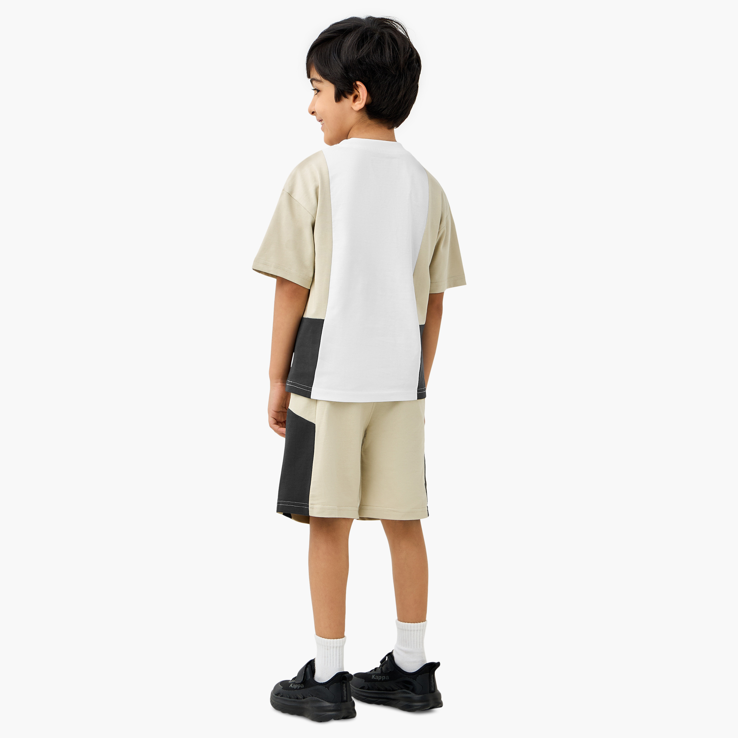 Kappa Logo Detail T-shirt and Shorts Set-boys-clothing-sportswear-sets-image-4