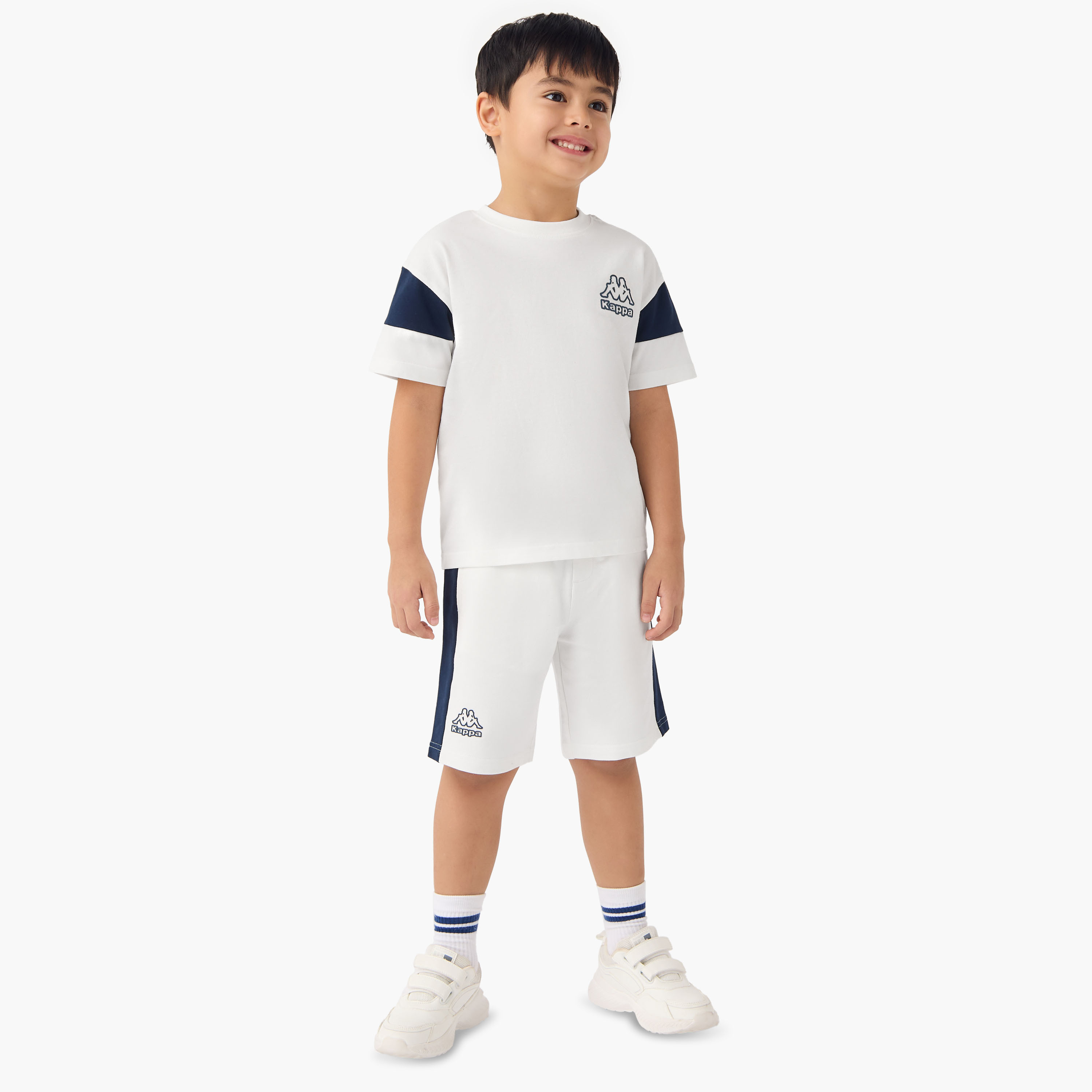 طقم تيشيرت وشورت بطبعات شعار من كابا-baby-boys-clothing-sportswear-sets-image-6