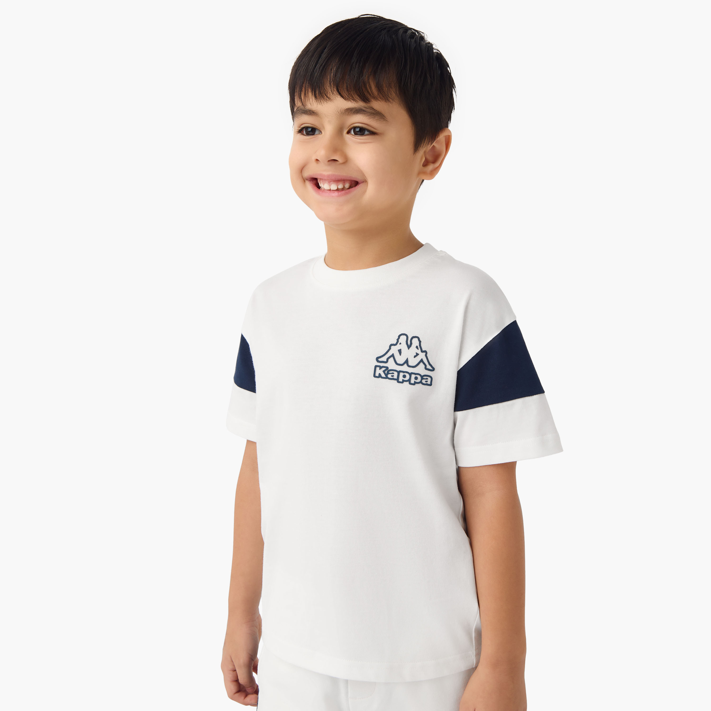 طقم تيشيرت وشورت بطبعات شعار من كابا-baby-boys-clothing-sportswear-sets-image-5