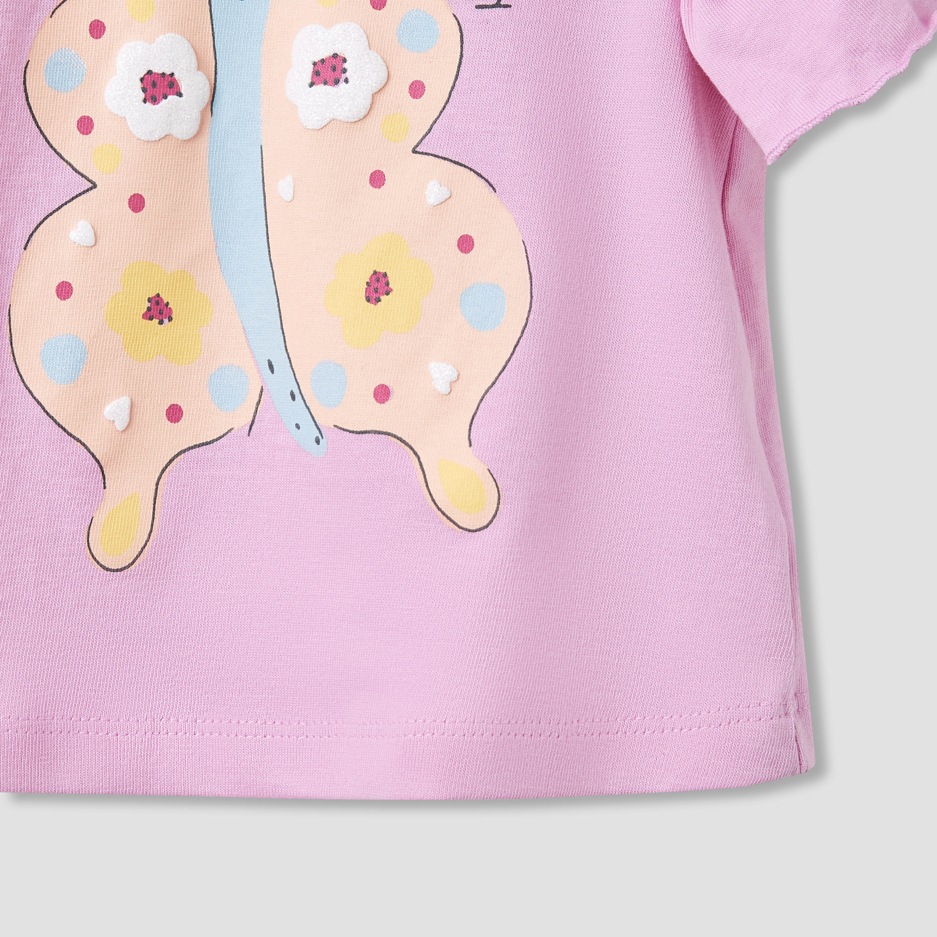 طقم بلوزة بطبعات وأكمام كشكش من جونيورز - قطعتين-baby-girls-clothing-tshirts-image-5