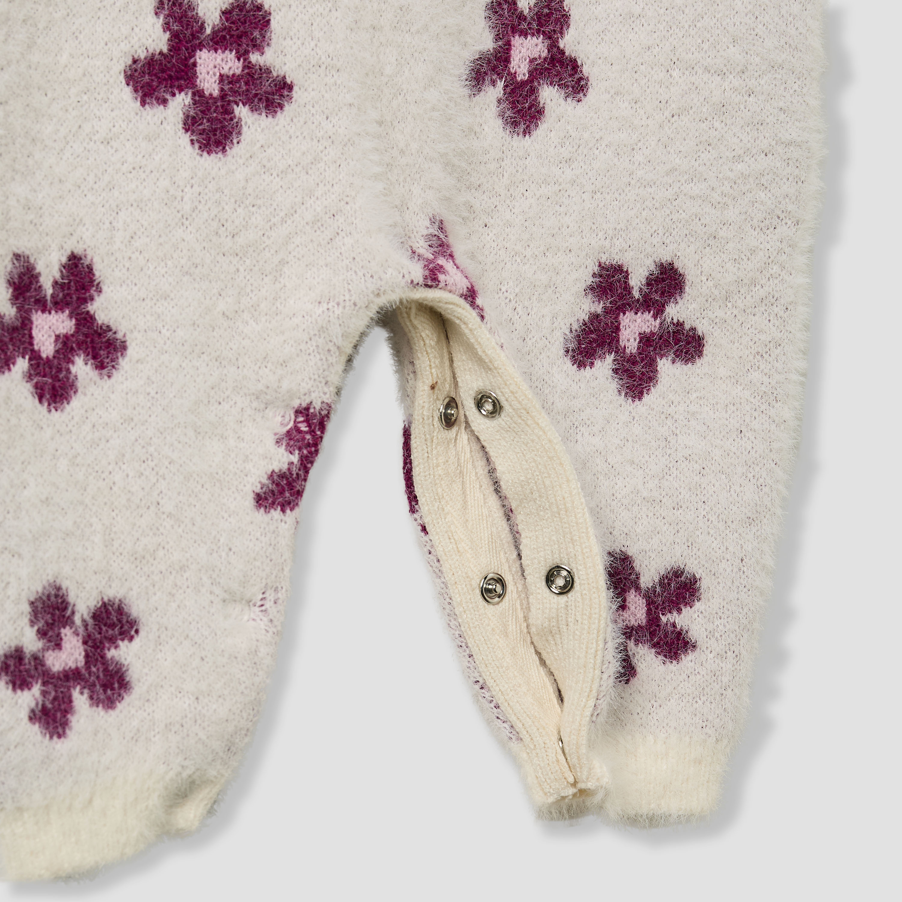 أفرول بياقة مستديرة وأزرار إغلاق كباسة - بوليستر - بأكمام طويلة للبنات من جونيورز-baby-girls-clothing-rompers-image-2