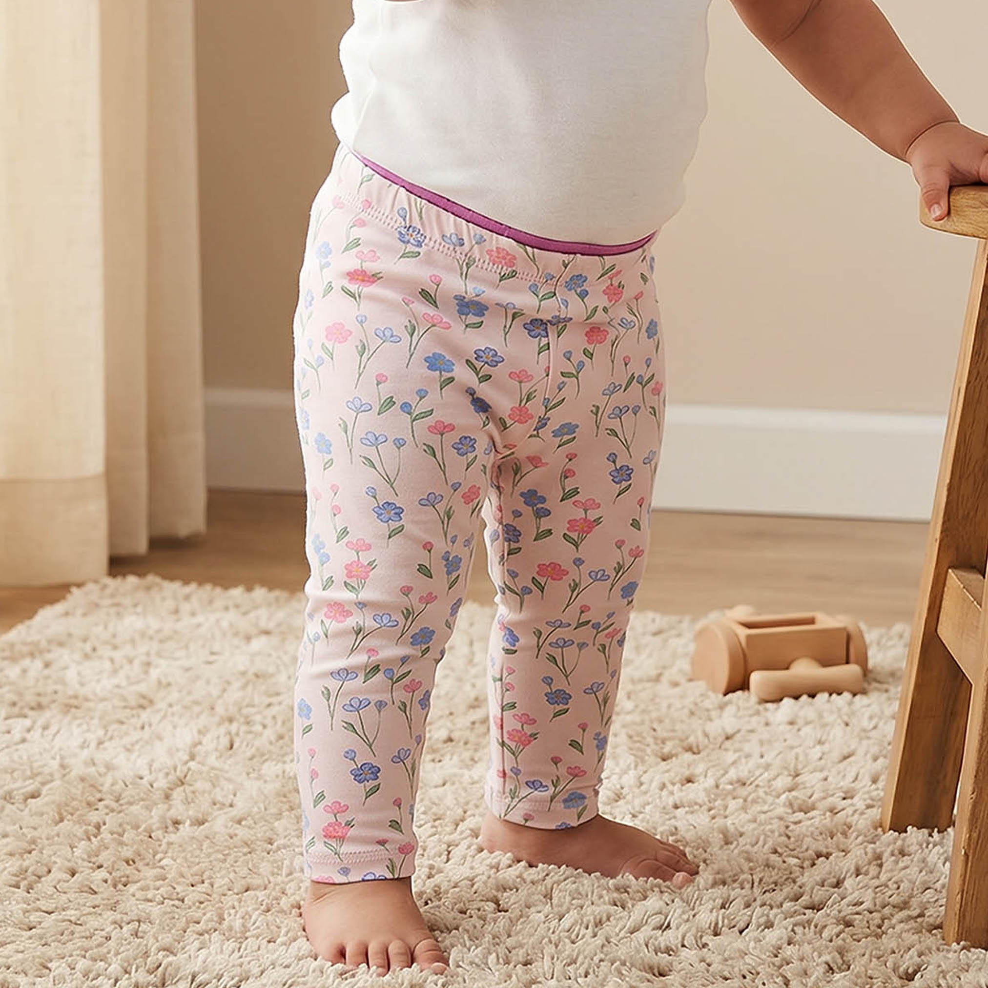 Juniors Heart Print Leggings with Elasticated Waistband-baby-girls-clothing-bottoms-leggings-image-1