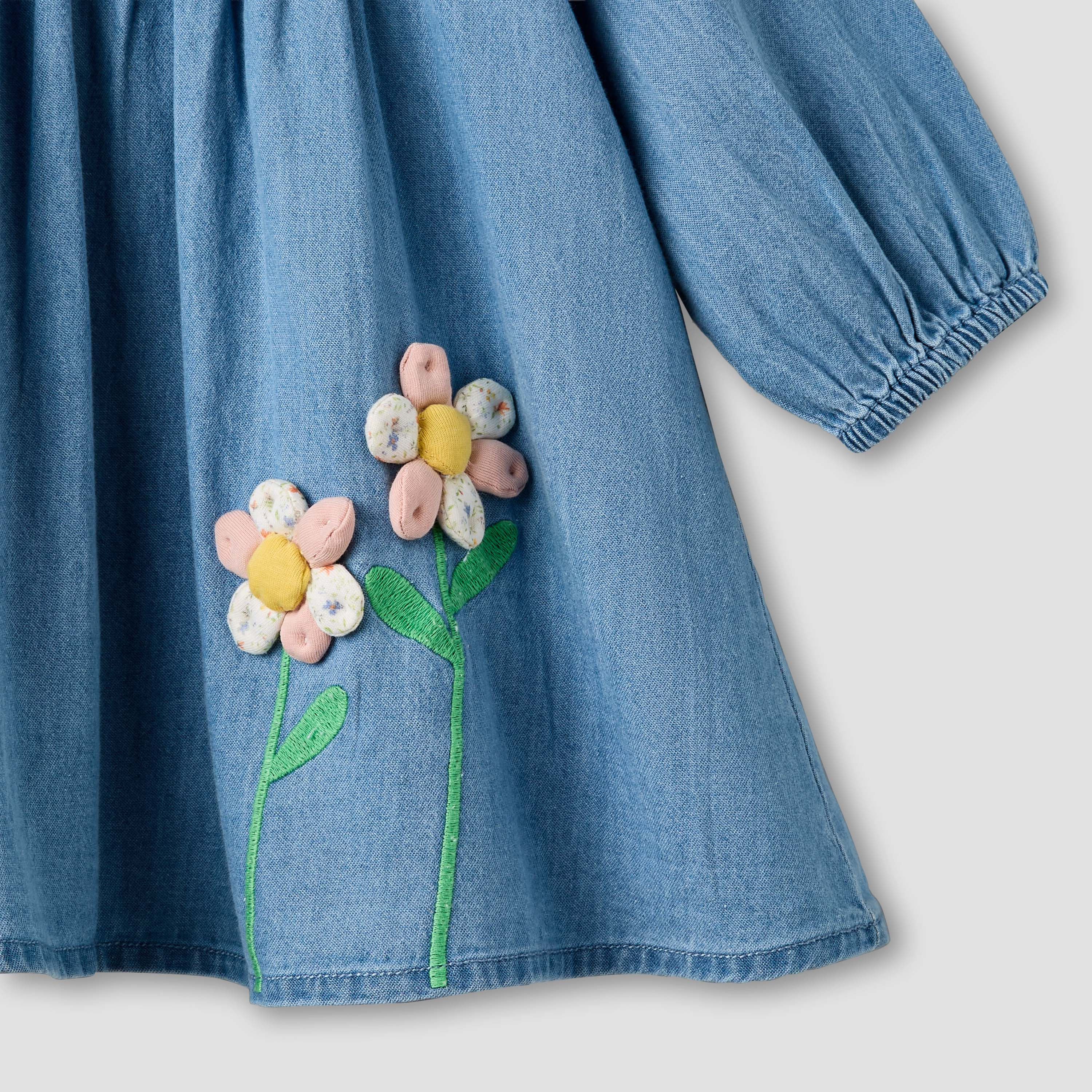 فستان دينم بأكمام طويلة وياقة بحّار مستديرة بتطريز زهور من جونيورز-baby-girls-clothing-dressesandjumpsuits-image-5