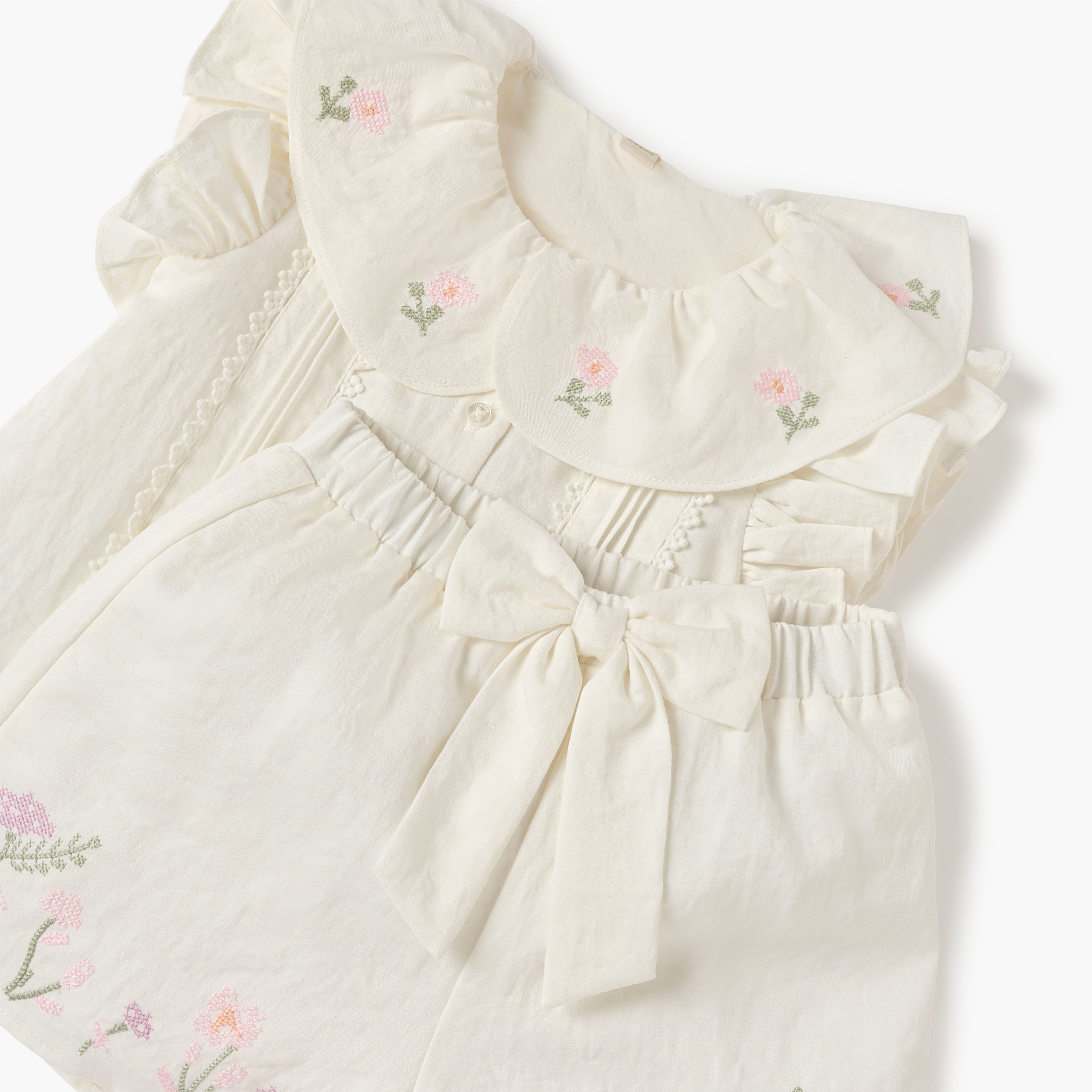 طقم شورت وبلوزة بتطريز أزهار من جيجلز-baby-girls-clothing-setsandcoords-image-4