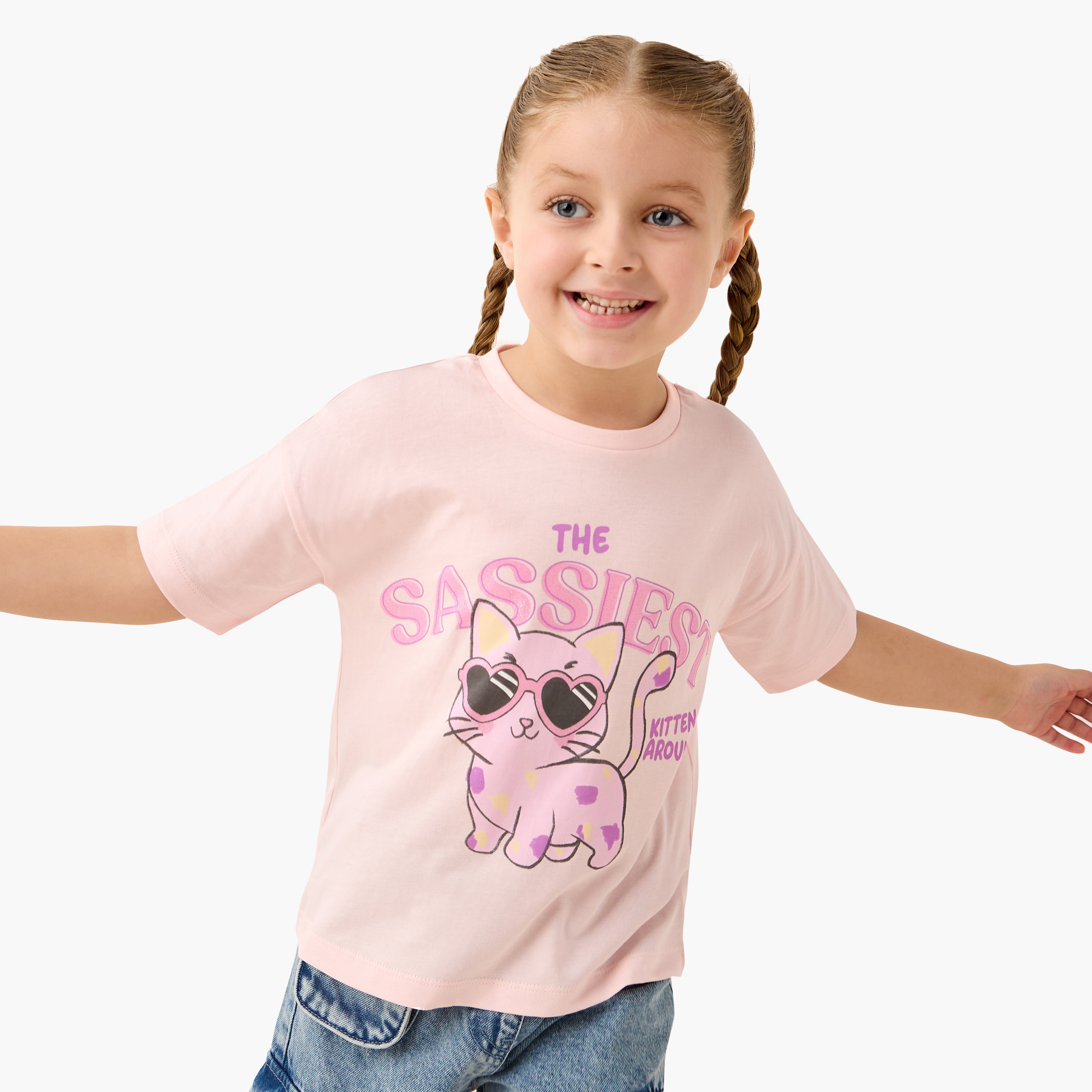 Juniors Graphic Print T-shirt with Short Sleeves-girls-clothing-tshirts-image-1