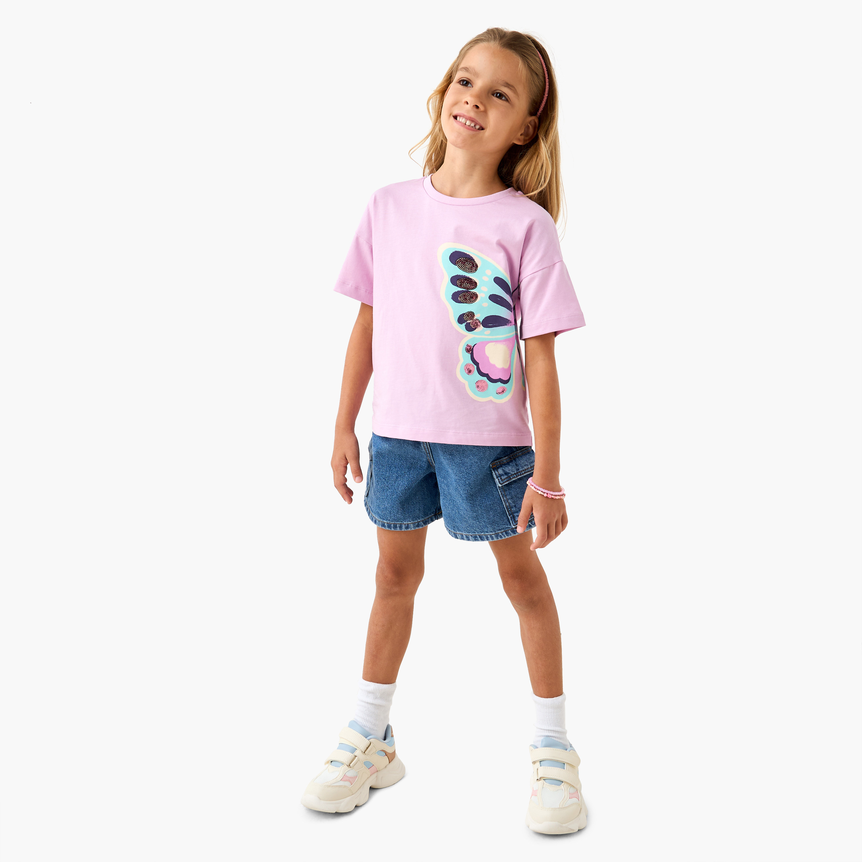 تيشيرت بأكمام منسدلة وطبعات فراشة من جونيورز-girls-clothing-tshirts-image-4