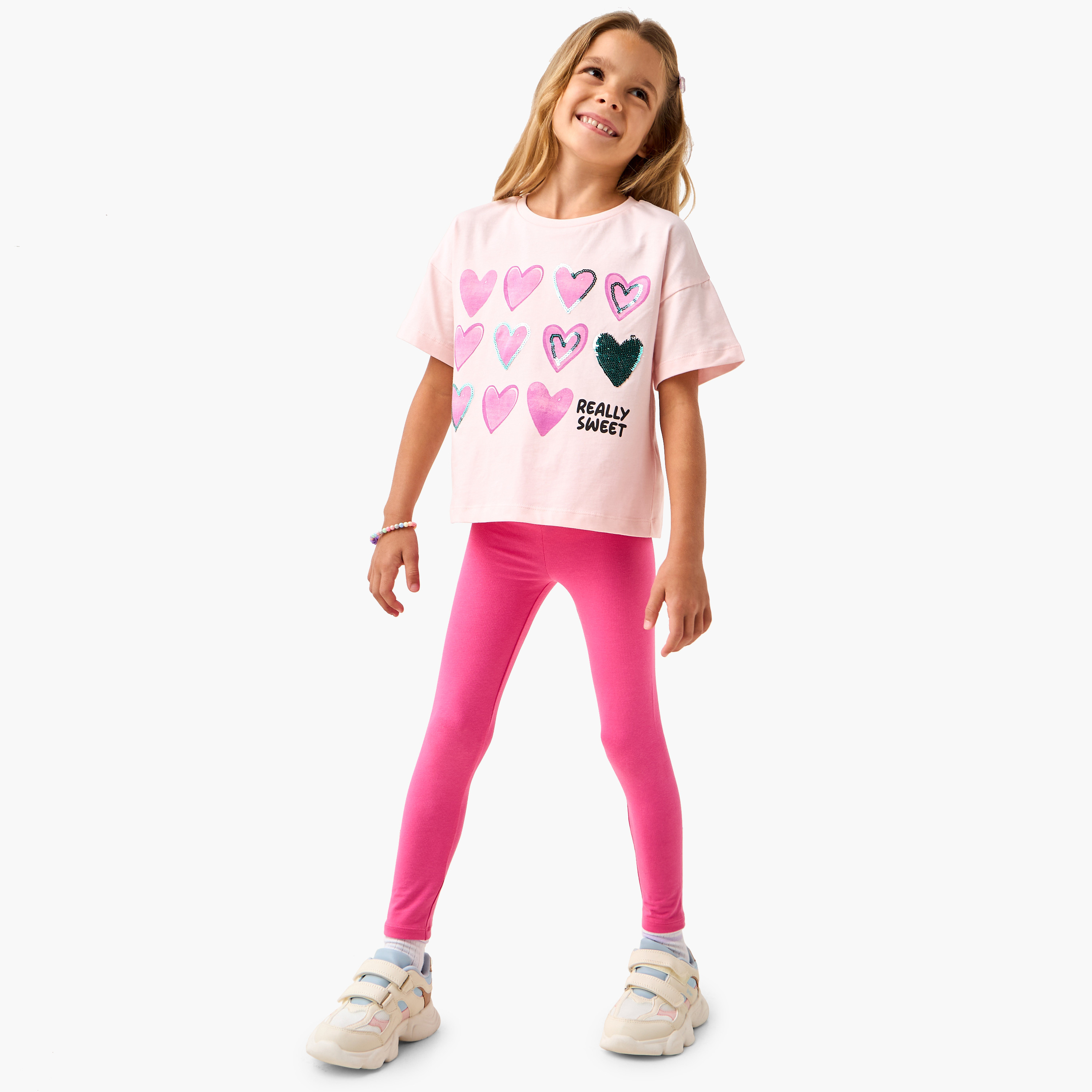 تيشيرت بطبعات قلب وأكمام قصيرة من جونيورز-girls-clothing-tshirts-image-2